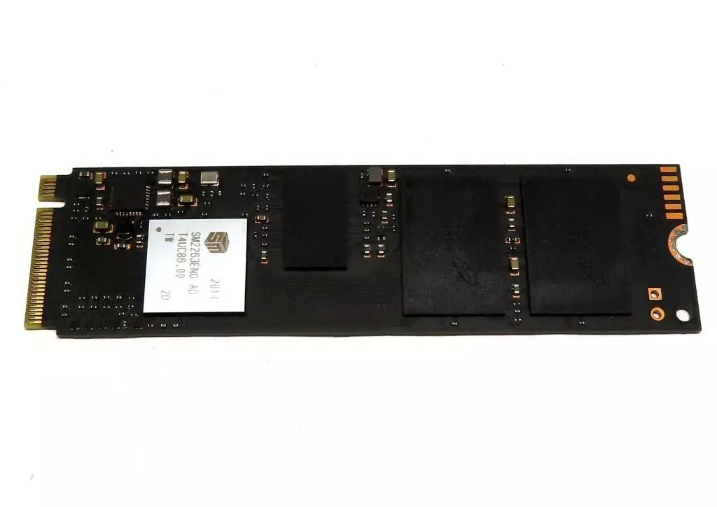 PCハード Crucial PCIe3.0対応 NVMe M.2 SSD P1 1TB[CT1000P1SSD8JP]