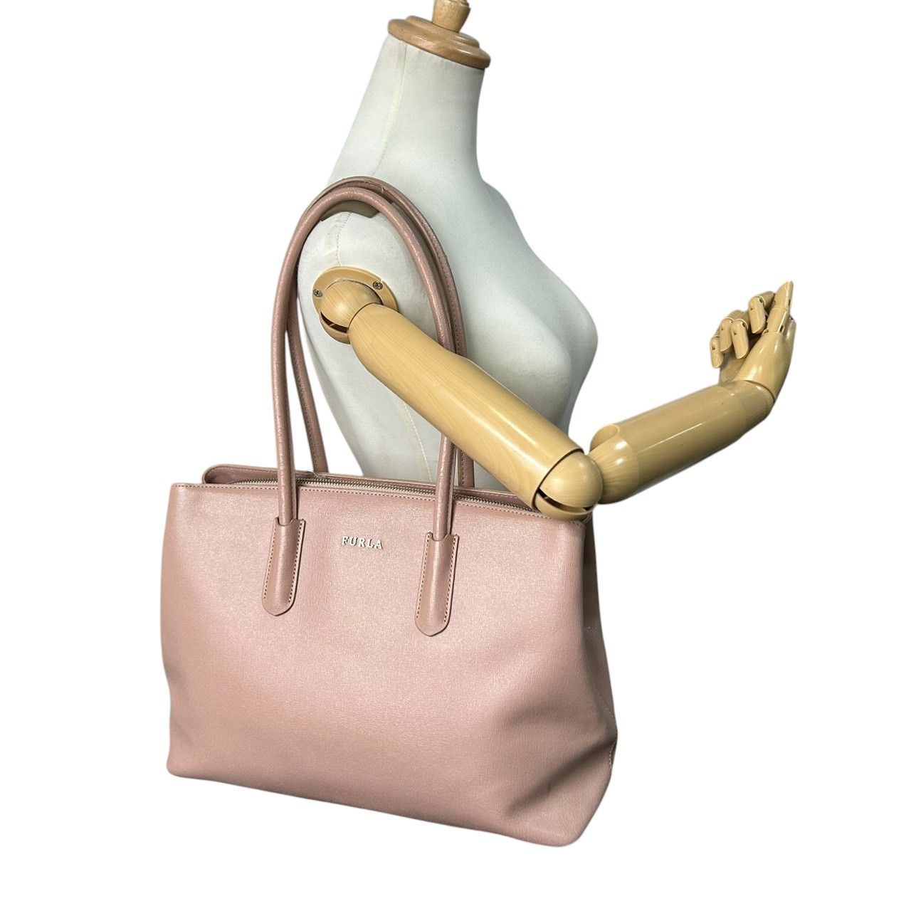 FURLA フルラ レザー トートバッグ ピンクベージュ A4収納可 FURLA 