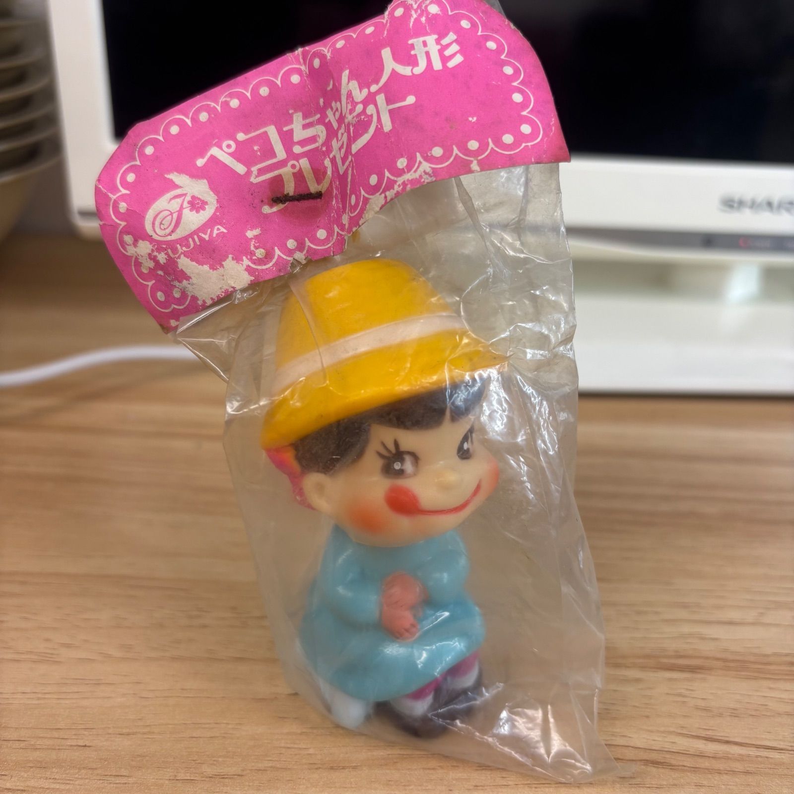 希少・未開封】不二家 ペコちゃん 人形 ソフビ フィギュア 幼稚園児