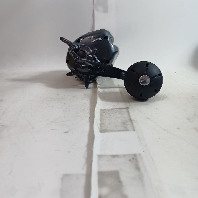 SHIMANO シマノ 釣り用品 リール 両軸リール 03927 18バルケッタSC