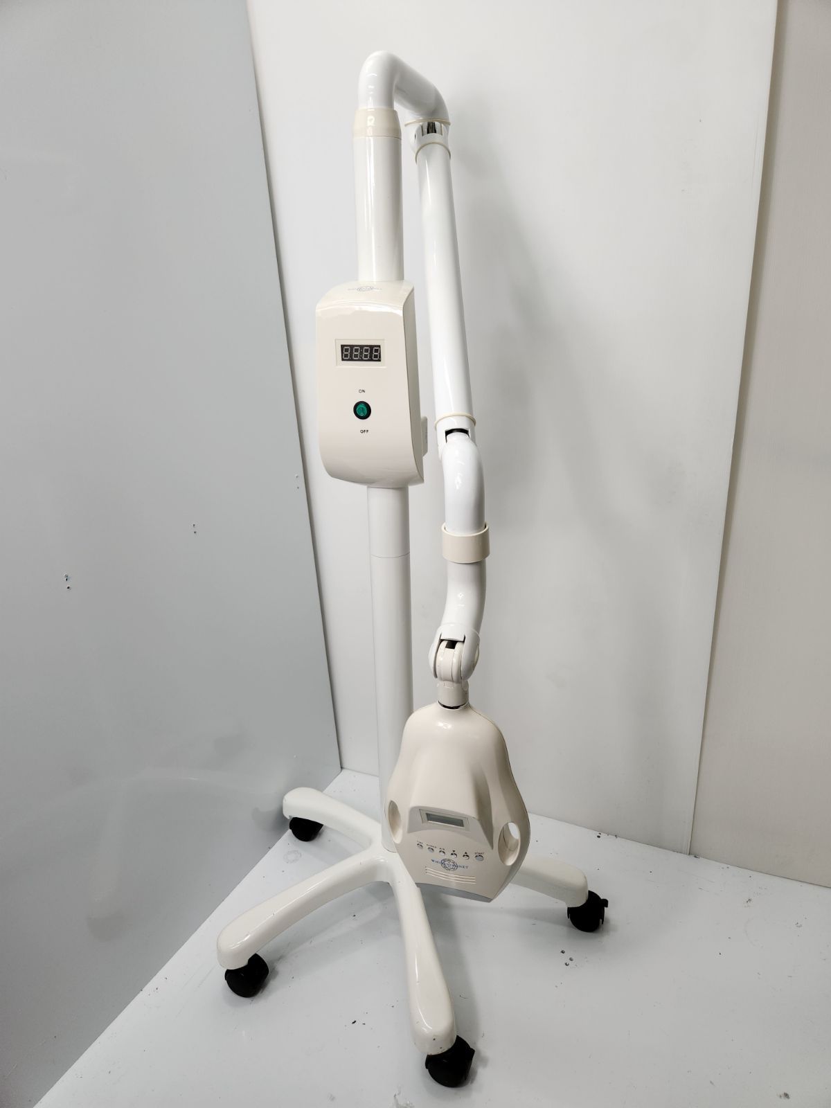 シャリオン社製 セルフホワイトニング機器 - メルカリ