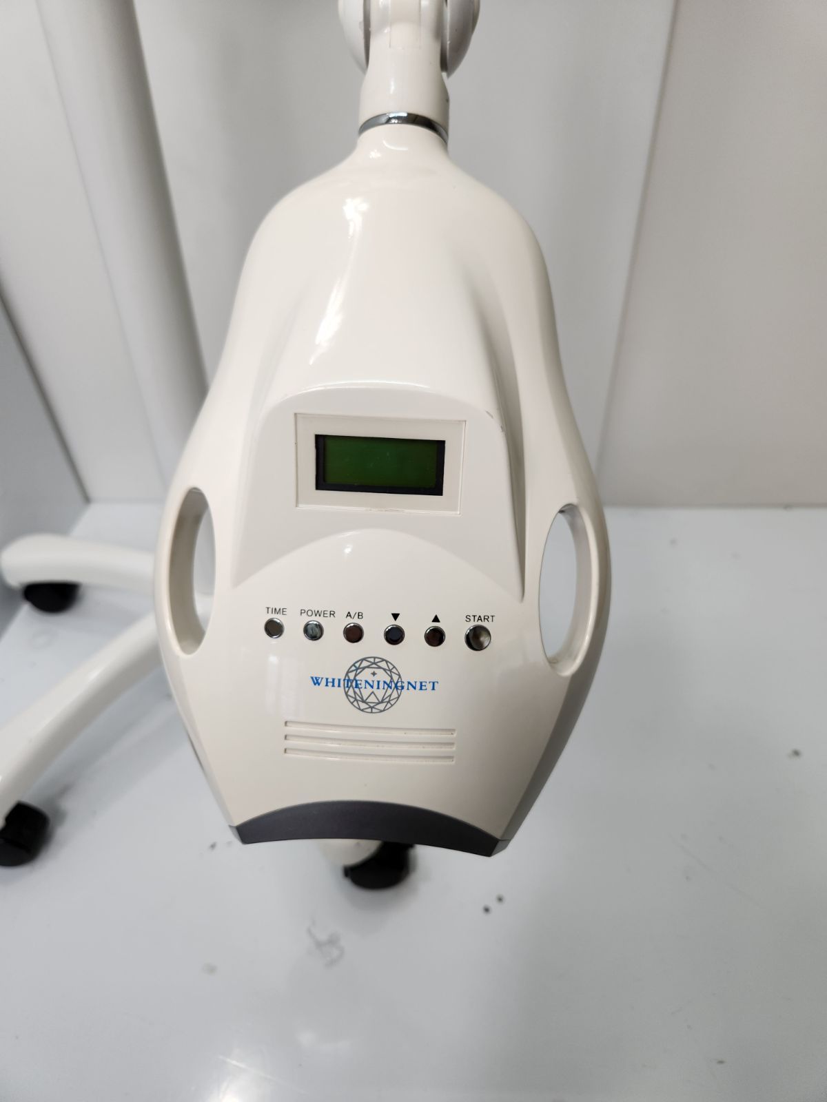 シャリオン社製 セルフホワイトニング機器 - メルカリ