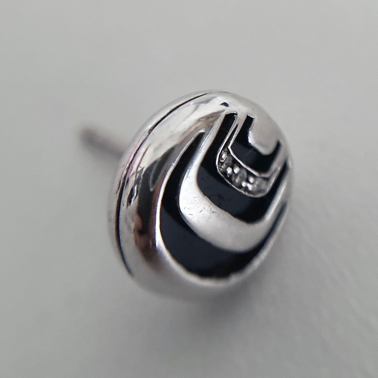 DAMIANI ダミアーニ ダミアニッシマ ダイヤモンド オニキス 片耳 