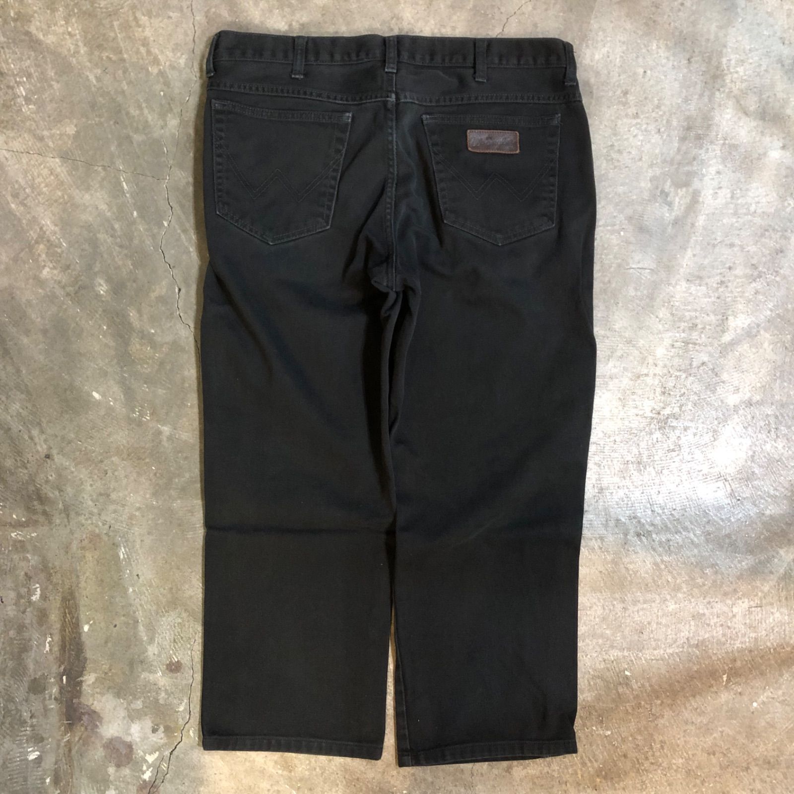 T7936 Wrangler ブラックデニム パンツ ジーンズ 古着 - メルカリ