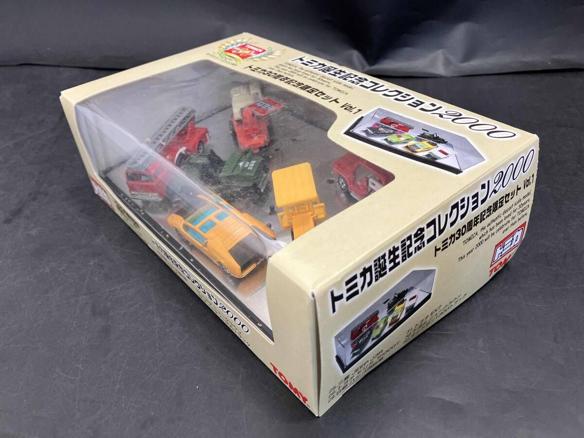 トミカ誕生記念コレクション2000 トミカ30周年記念限定セット Vol.1