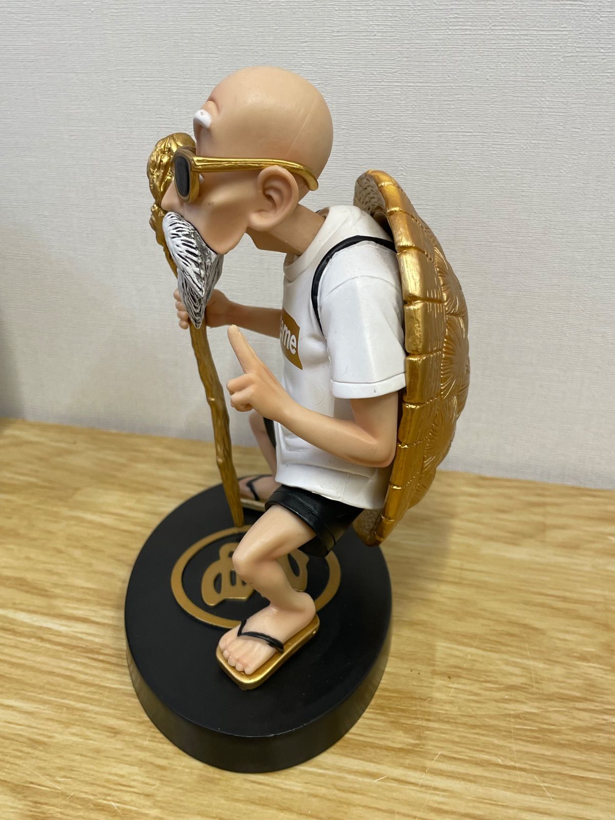 □シュプリーム supreme 亀仙人 フィギュア 箱無し 現状品 A26-1033