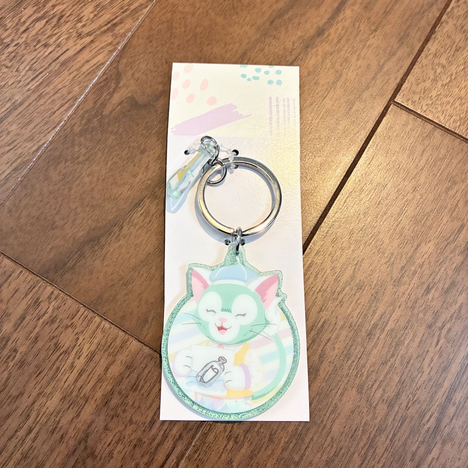 新品】香港ディズニー限定 ジェラトーニ キーホルダー - メルカリ