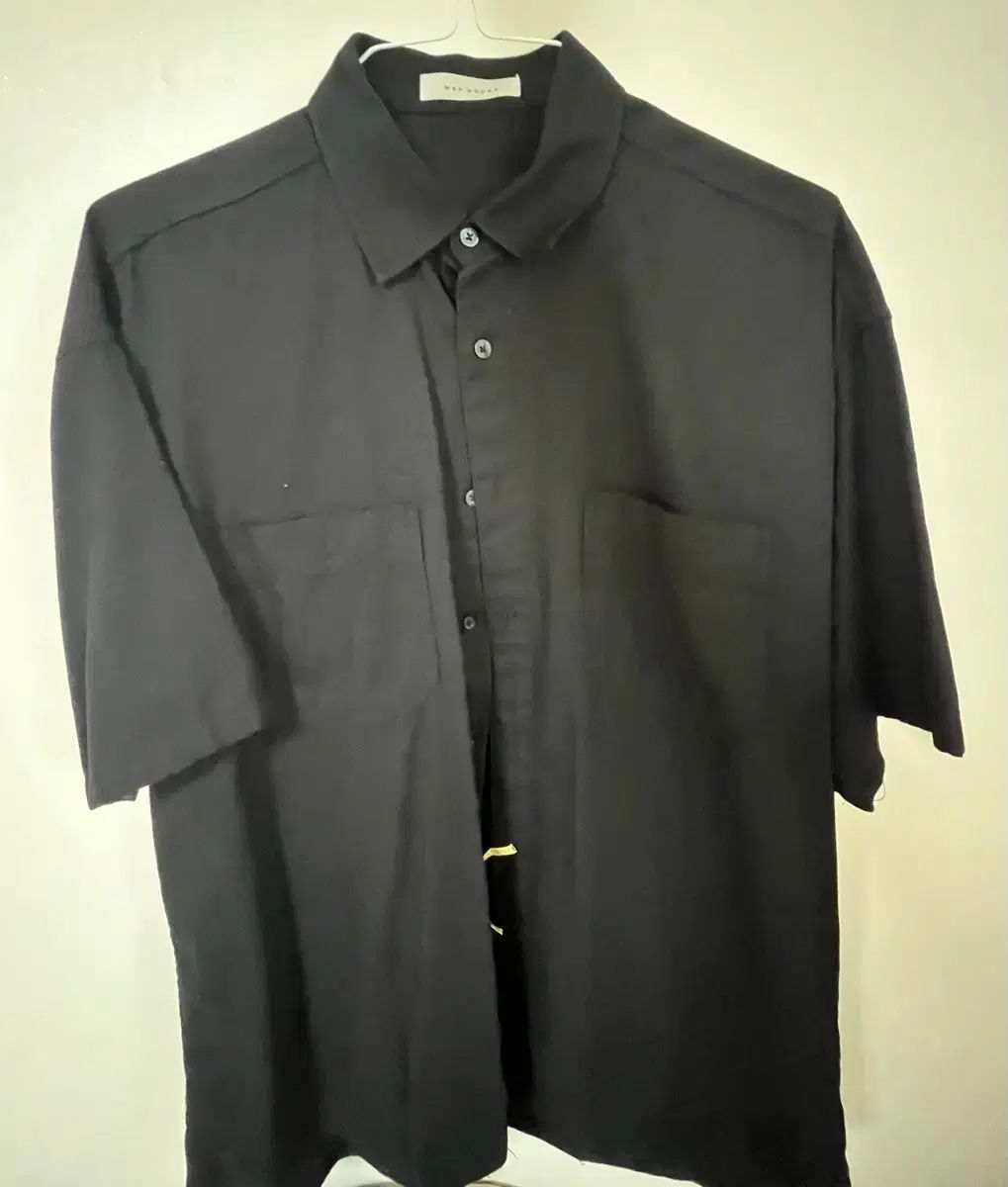 100%新品，人気SALE ブラック 半袖 シャツ L