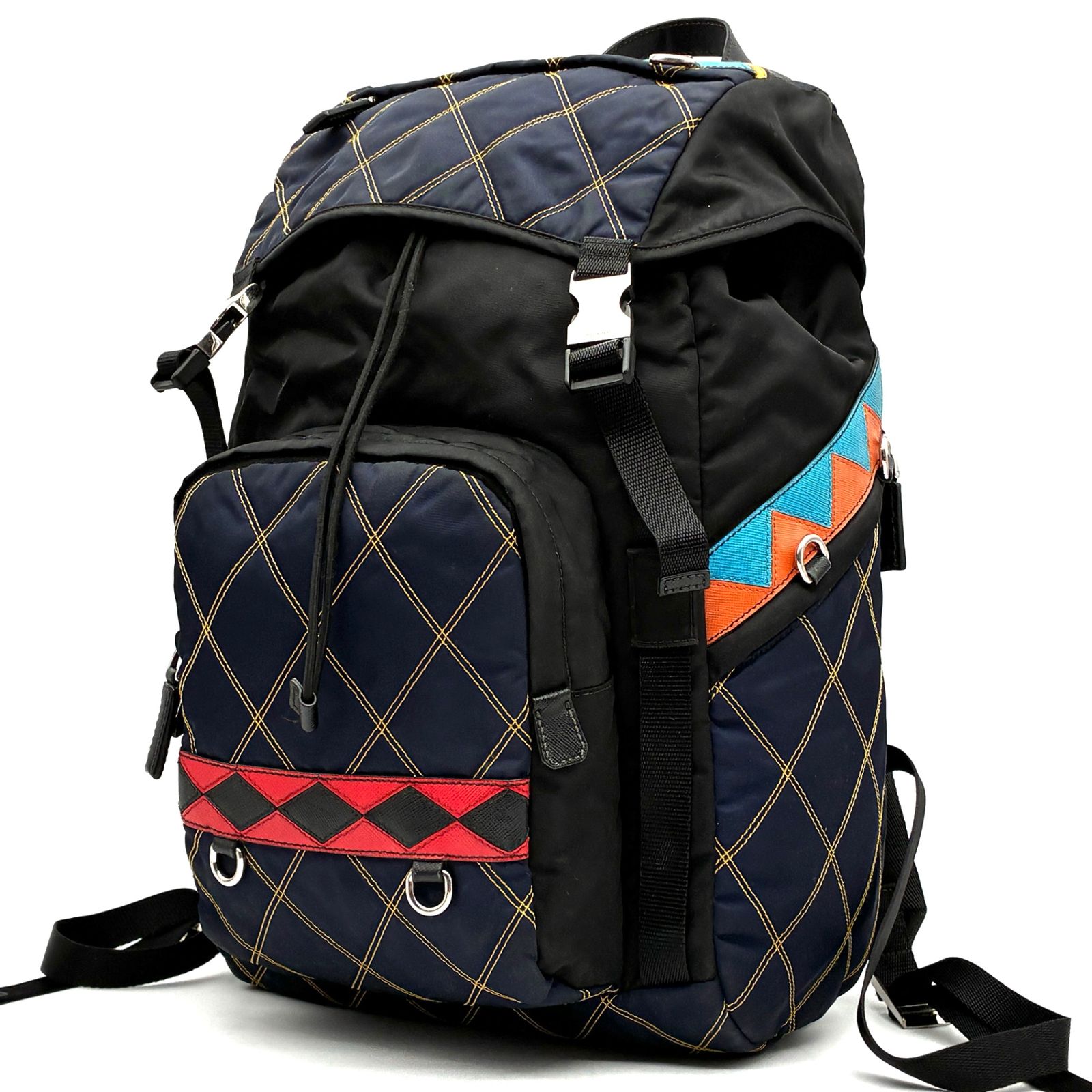 美品 PRADA プラダ 1BZ039 キルティング パッチワーク リュックサック