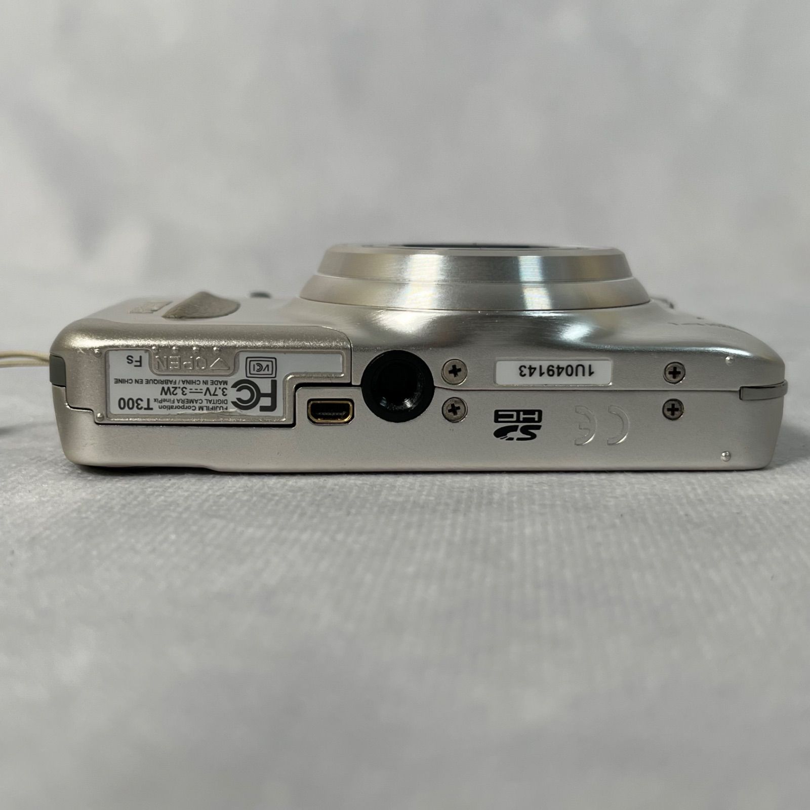 管2603-202】FUJIFILM 富士フイルム FinePix T300 シャンパンゴールド 