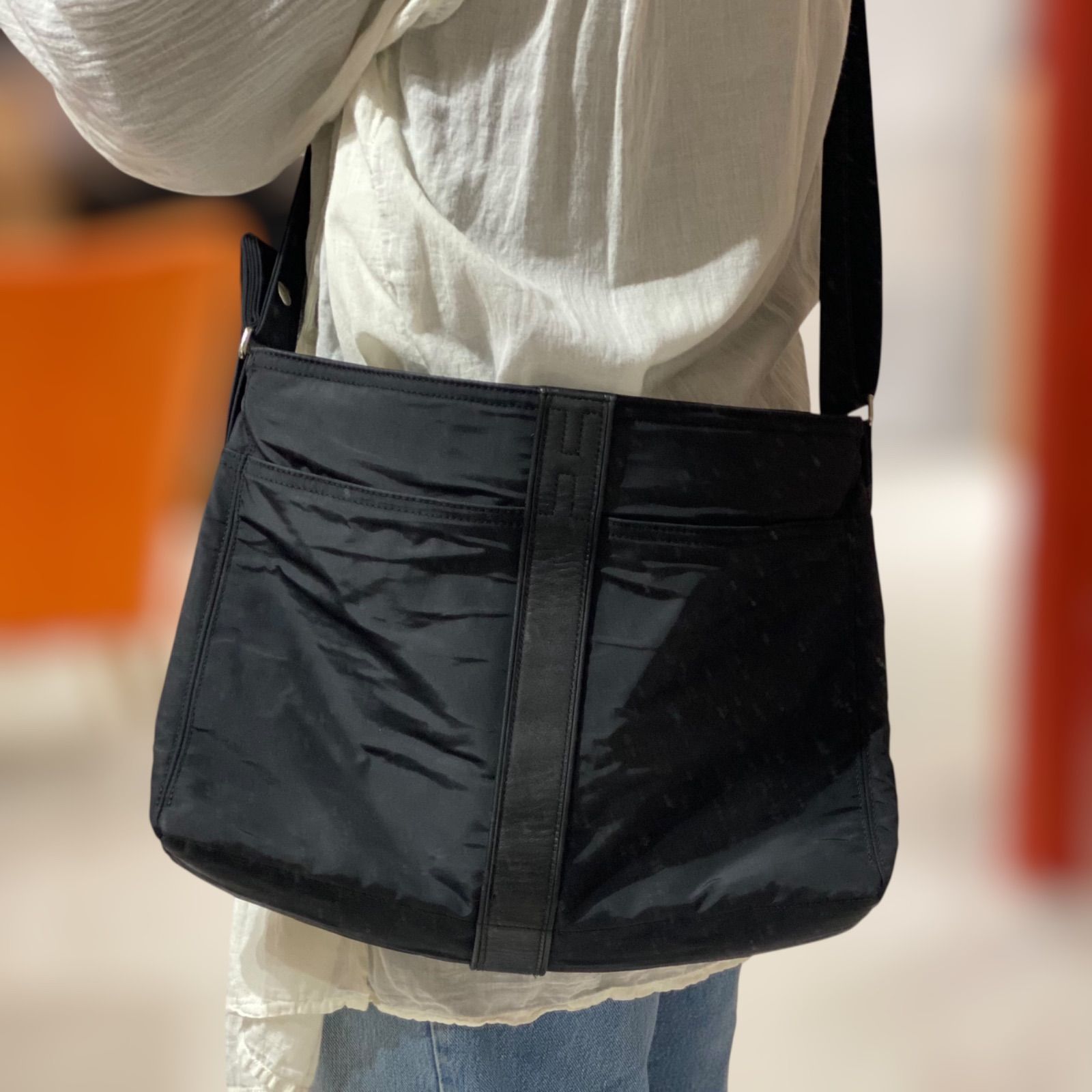 HERMES（エルメス） アカプルコ バサスMM ショルダーバッグ HERMES 
