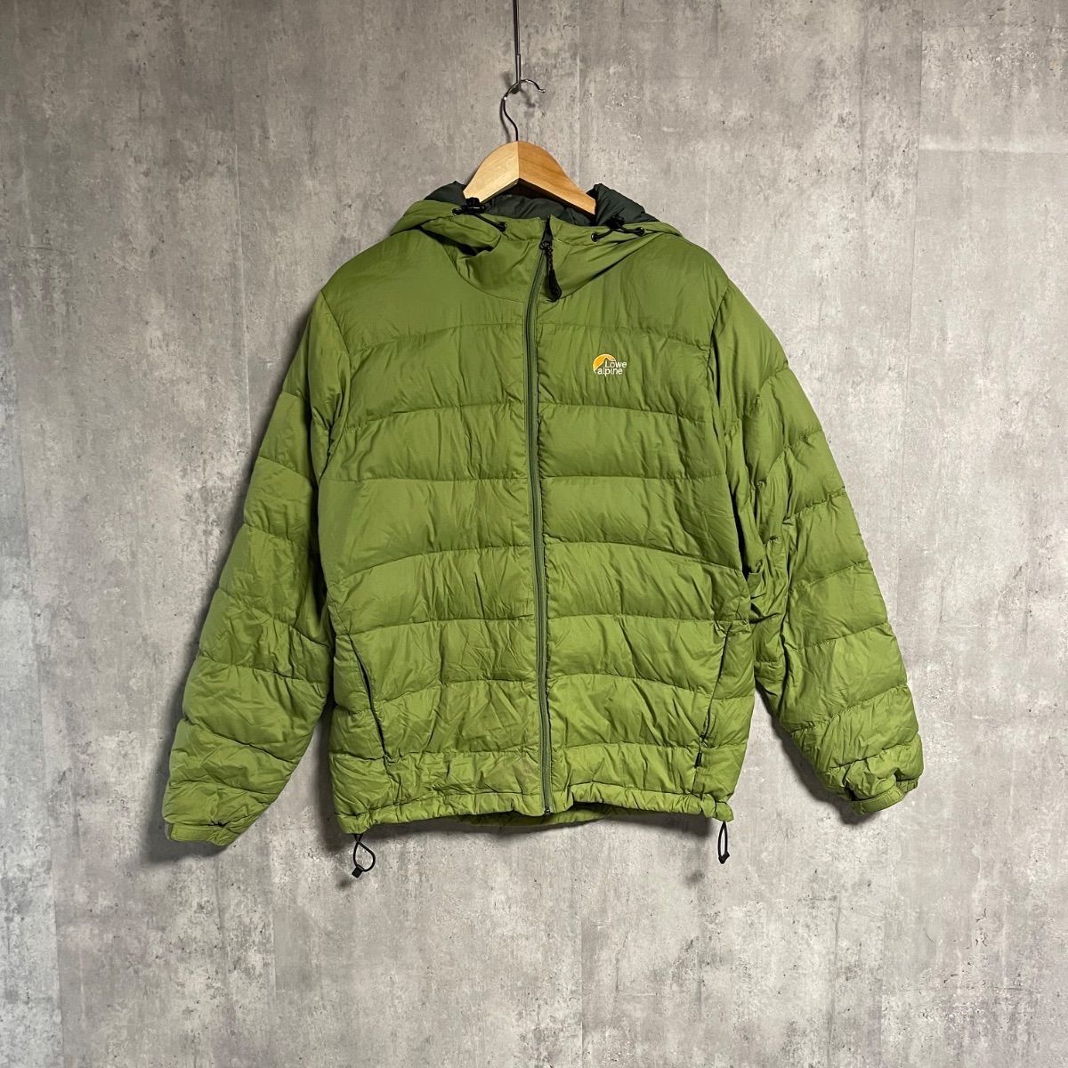 Lowe alpine ロウアルパイン 800フィルパワー ダウンジャケット M 黄緑 