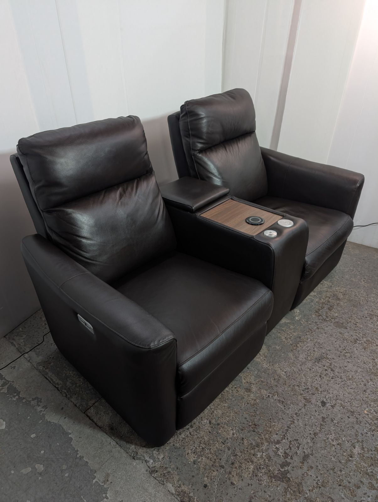 電動リクライニングソファ Nストラス