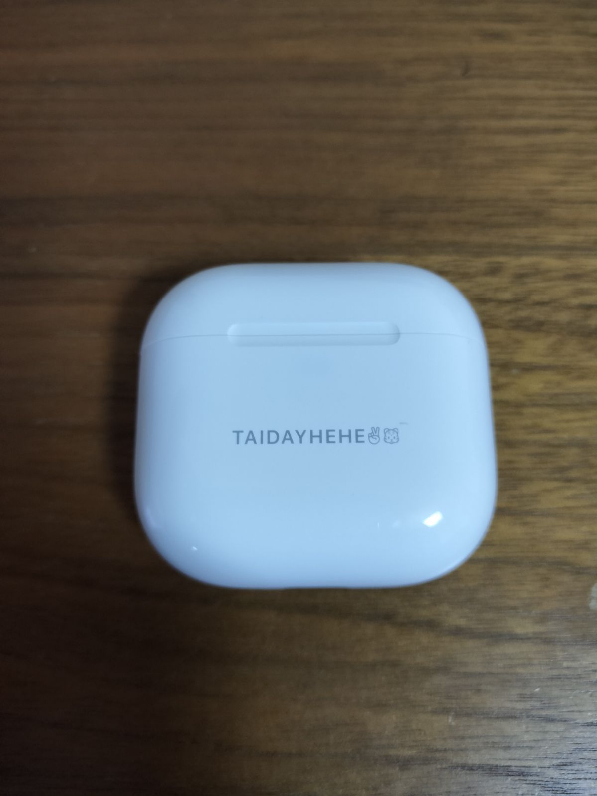 正規品）Apple AirPods 第4世代 充電ケースのみ ノイキャン有り 刻印