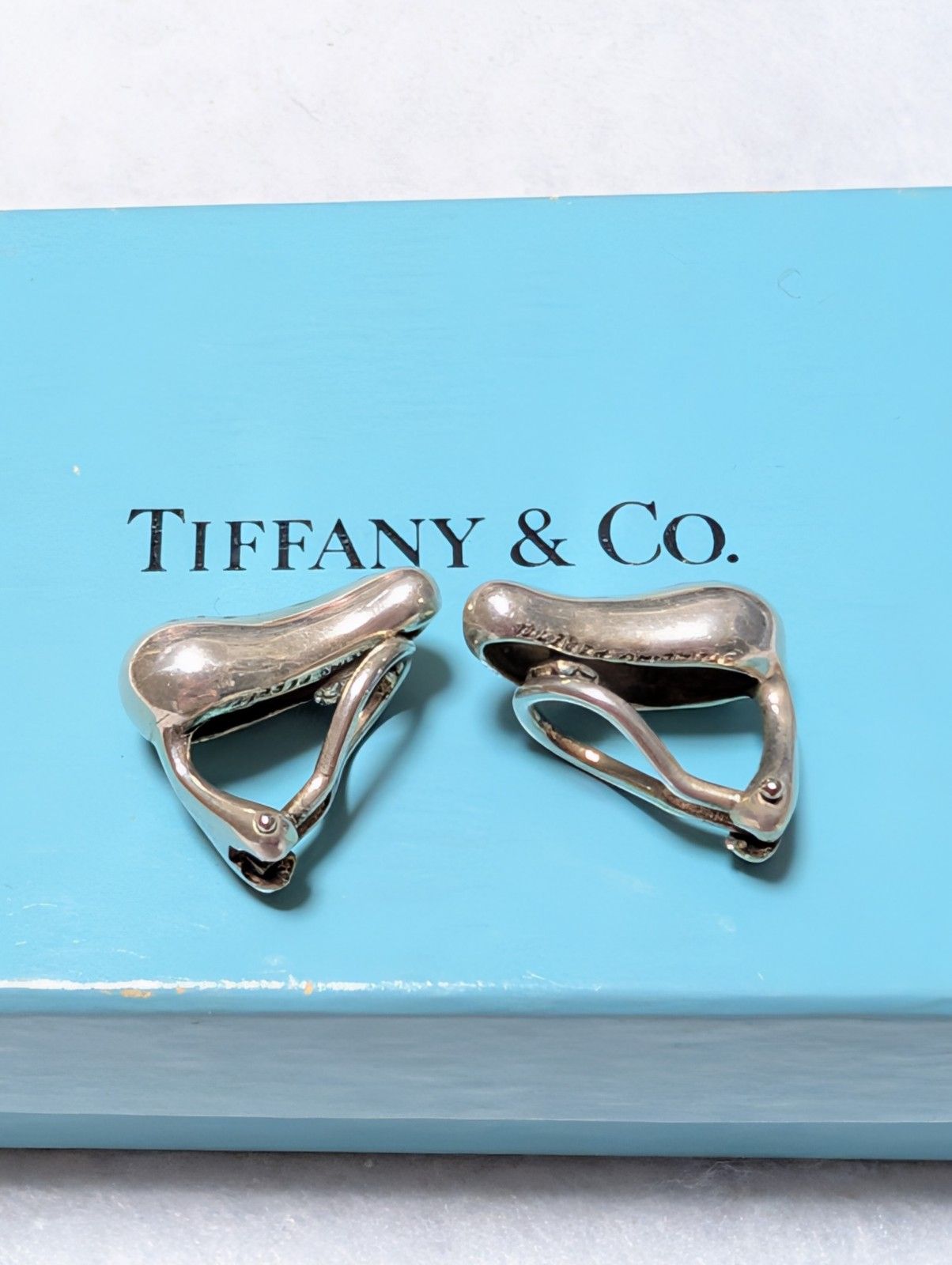 美品 Tiffany & Co. ティファニー ティアドロップ 雫 イヤリング 
