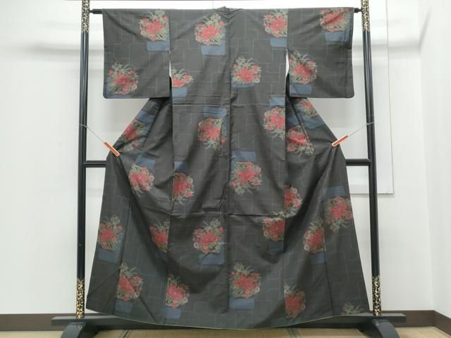 平和屋着物□本場大島紬 7マルキ 色紙重ね花文 正絹 逸品 CABD5434th