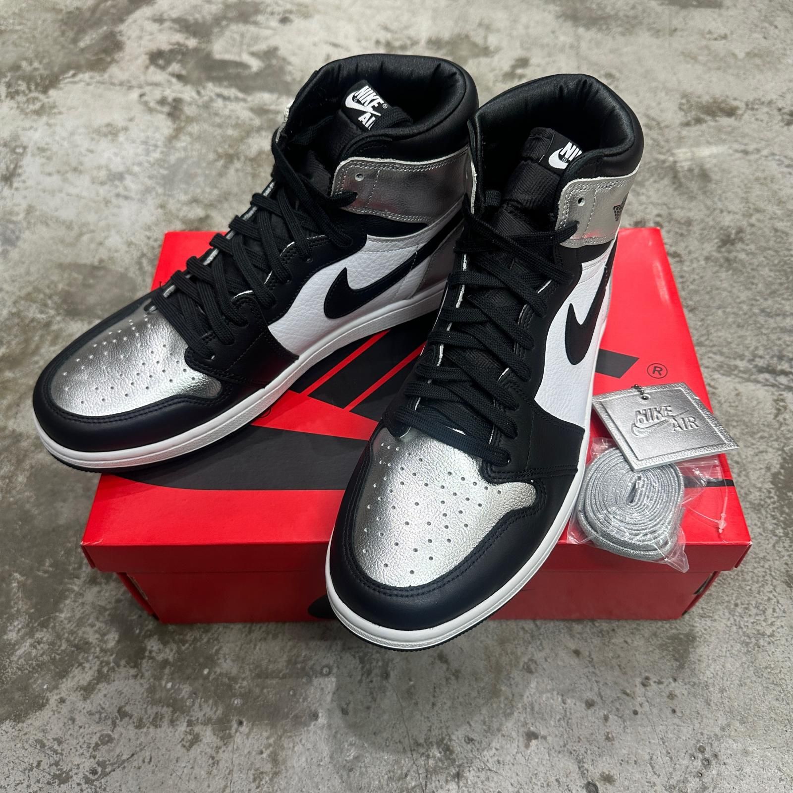 NIKE Women