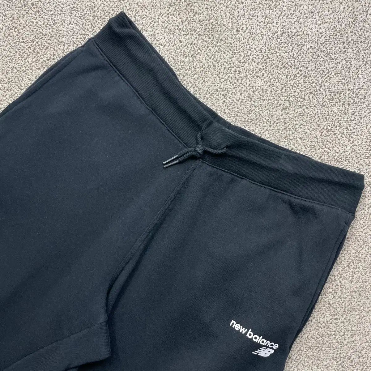 New Balance(ニューバランス) 黒 裏起毛 トレーナー ジョガーパンツ XL 250403