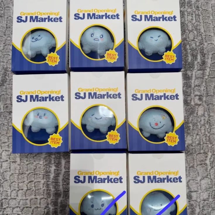 SUPERJUNIOR SJMarket 中華 スマホ　バッグ ウニョク SUPERJUNIOR SJMarket 中華 スマホ バッグ ウニョク - メルカリ