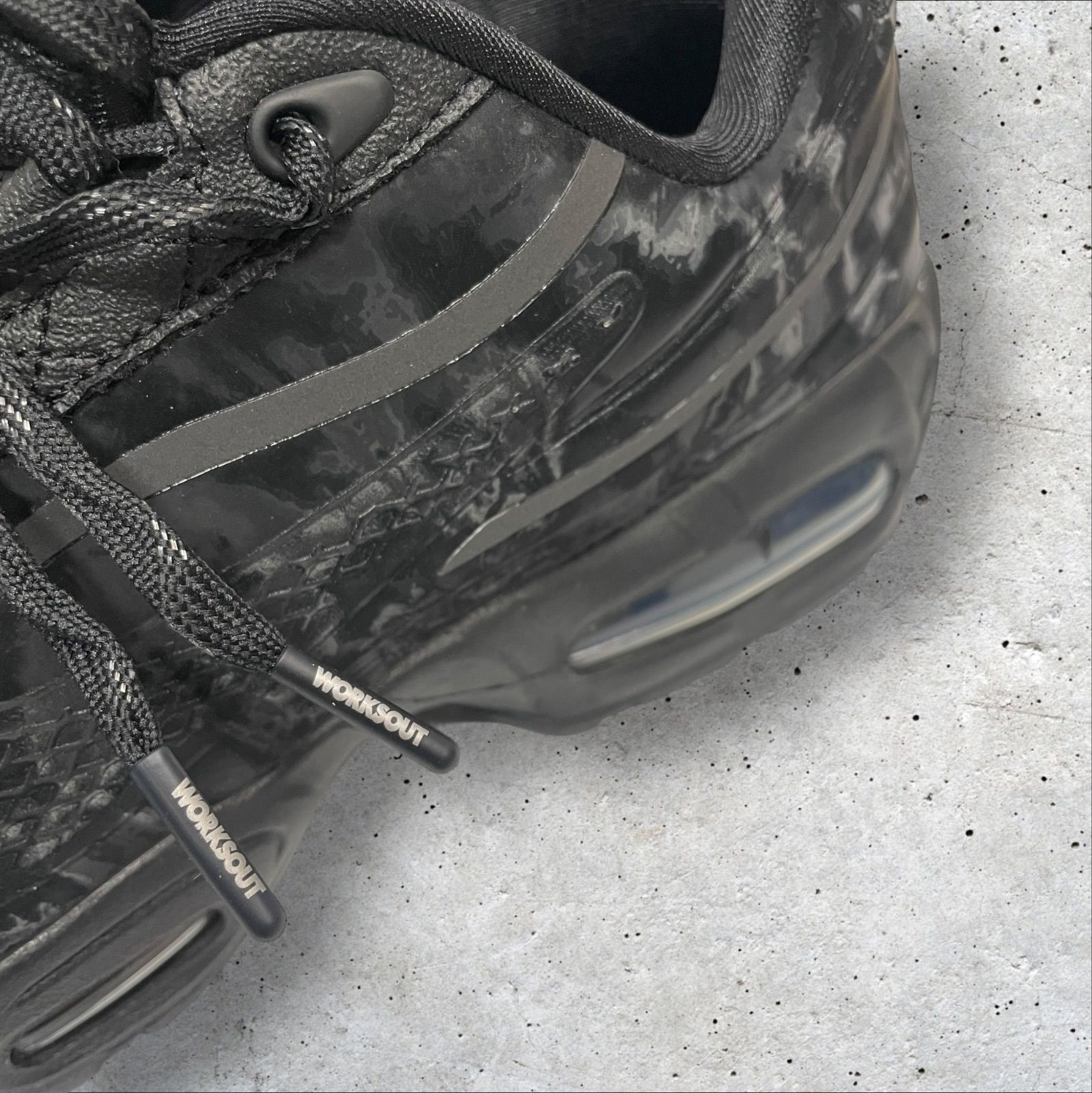 定価:27060円 Worksout × Nike Air Max 95 Big Bubble 
