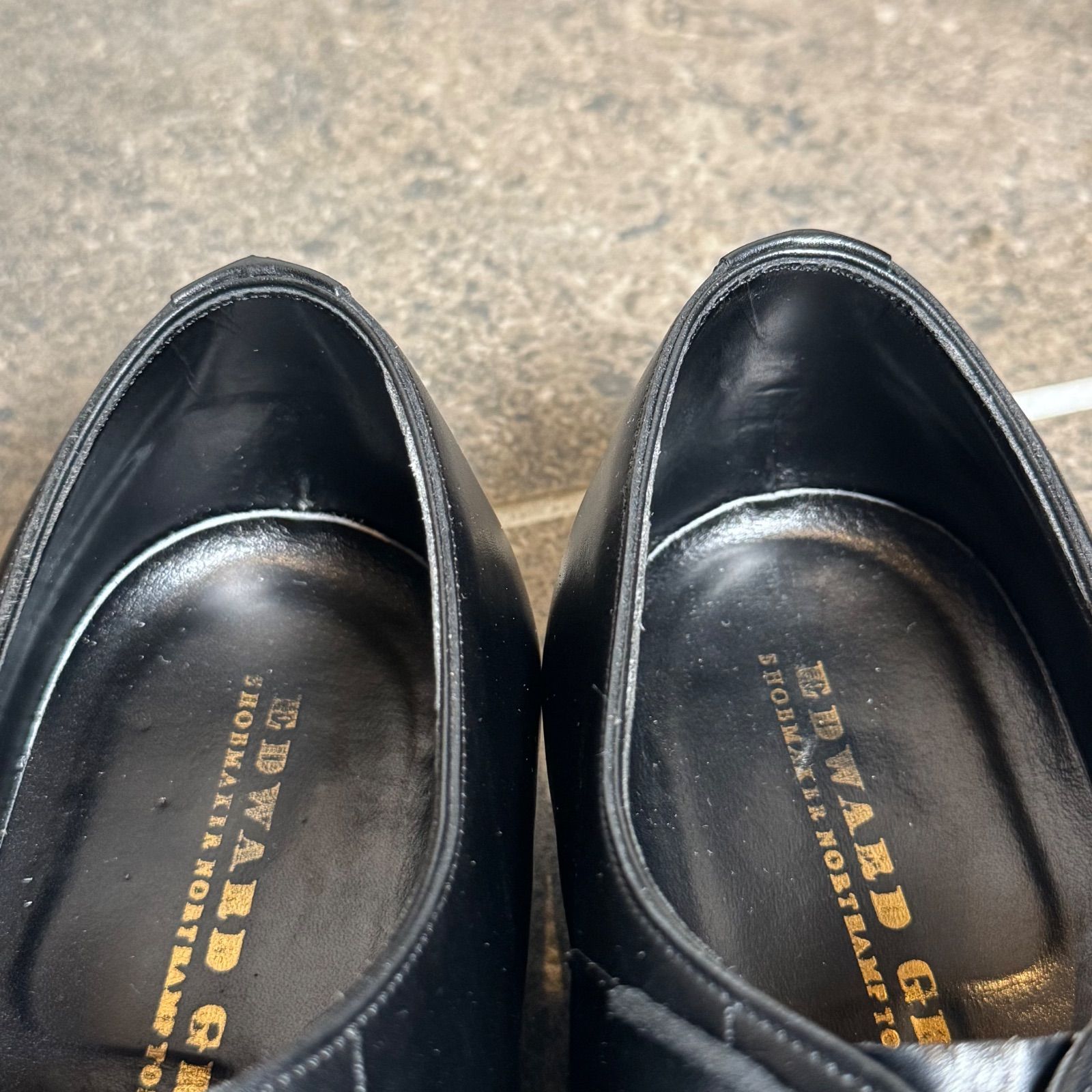 美品】EDWARD GREEN CHELSEA 黒 9.5E 純正シューツリー付 - メルカリ