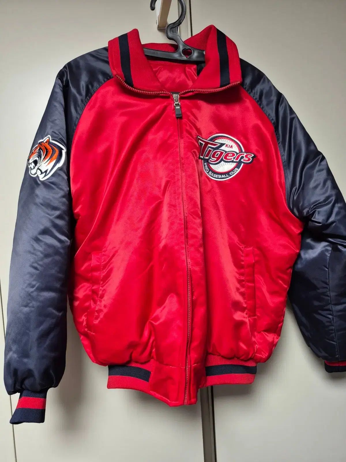 KIAタイガース(キア・タイガース) ジャケット アウター 95サイズ 出品