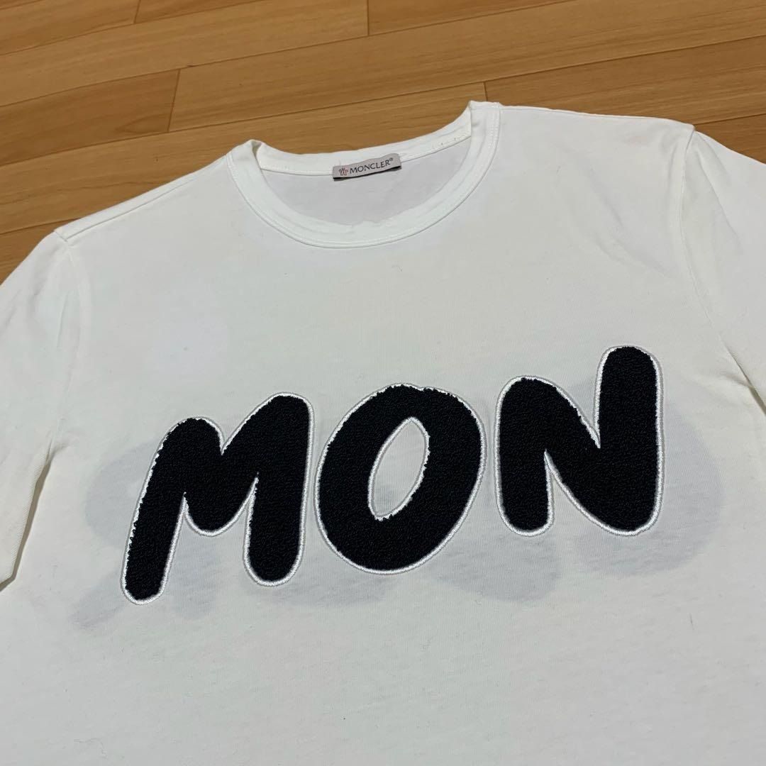 〔美品〕モンクレール　モコモコ　Tシャツ　S ホワイト　国内正規品 5S56 モンクレール モコモコ Tシャツ S ホワイト 国内正規品 5S56 - メルカリ