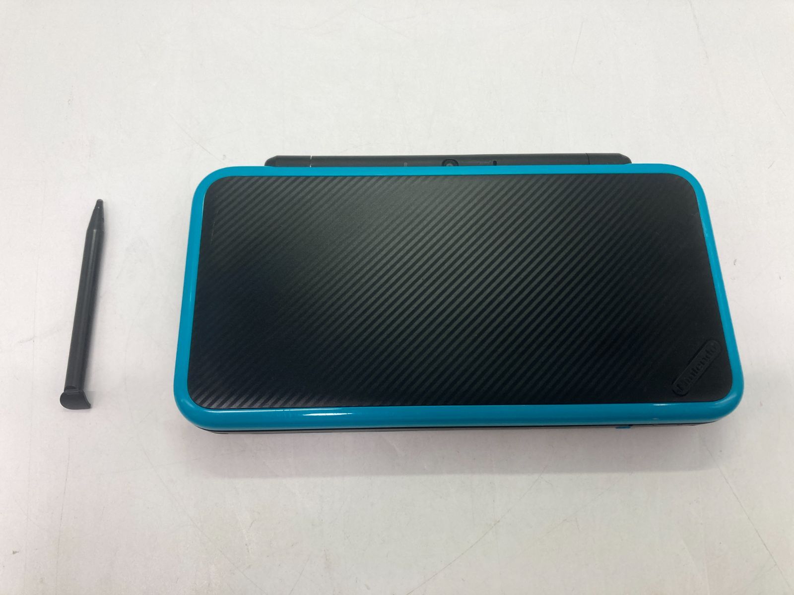 ジャンク品・本体のみ】Newニンテンドー2DS LL ブラック×ターコイズ 