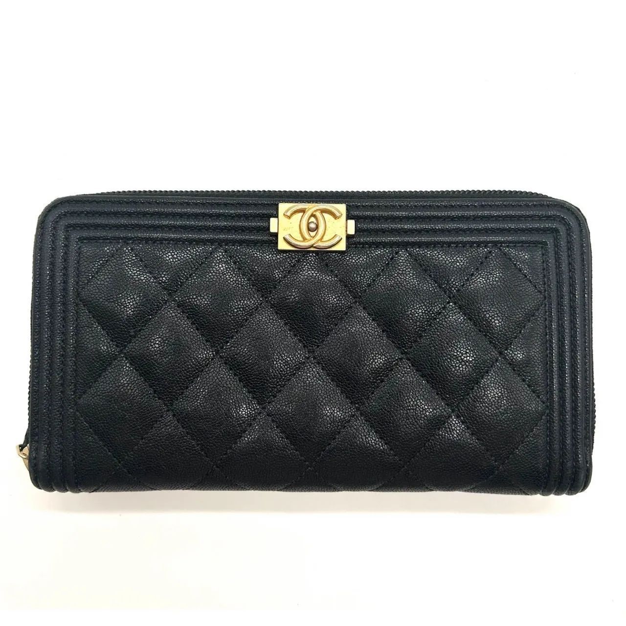 CHANEL シャネル ボーイシャネル キャビアスキン マトラッセ CHANEL シャネル ボーイシャネル キャビアスキン マトラッセ