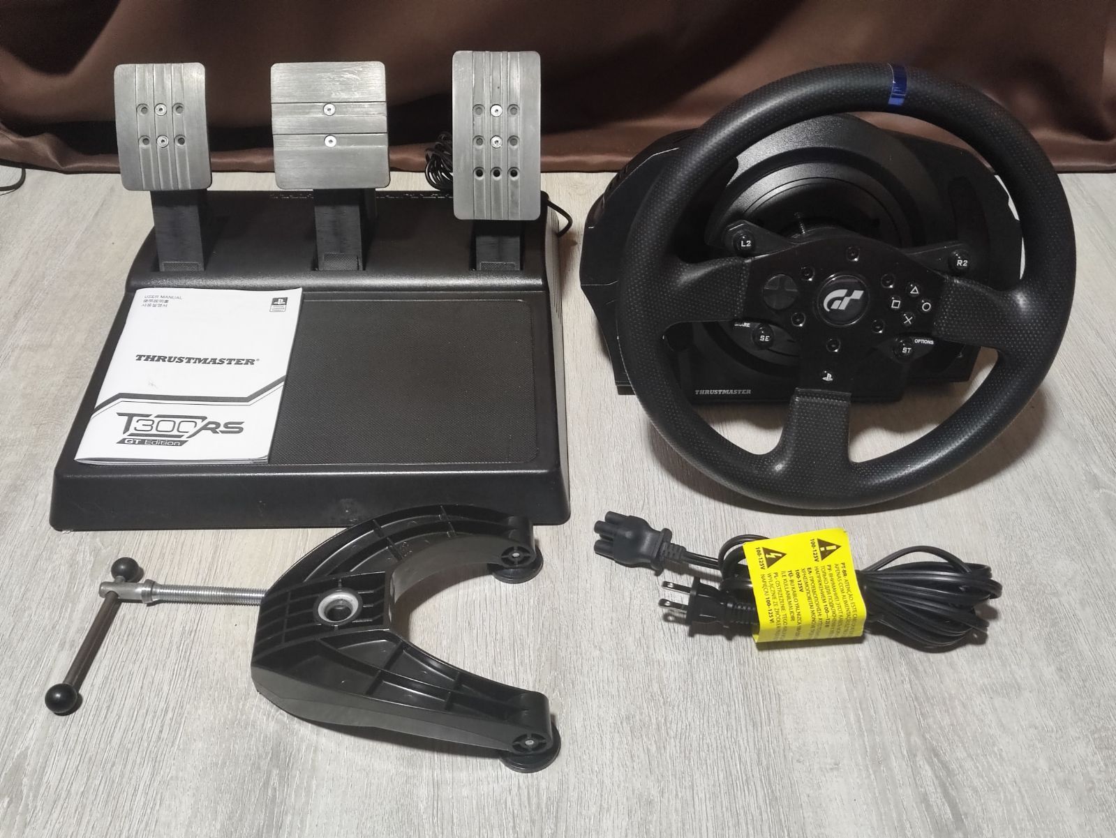 THRUSTMASTER T300RS GT Edition 【中古品】 ハンコン | Shop at THRUSTMASTER T300RS GT Edition 【中古品】 ハンコン | Shop at