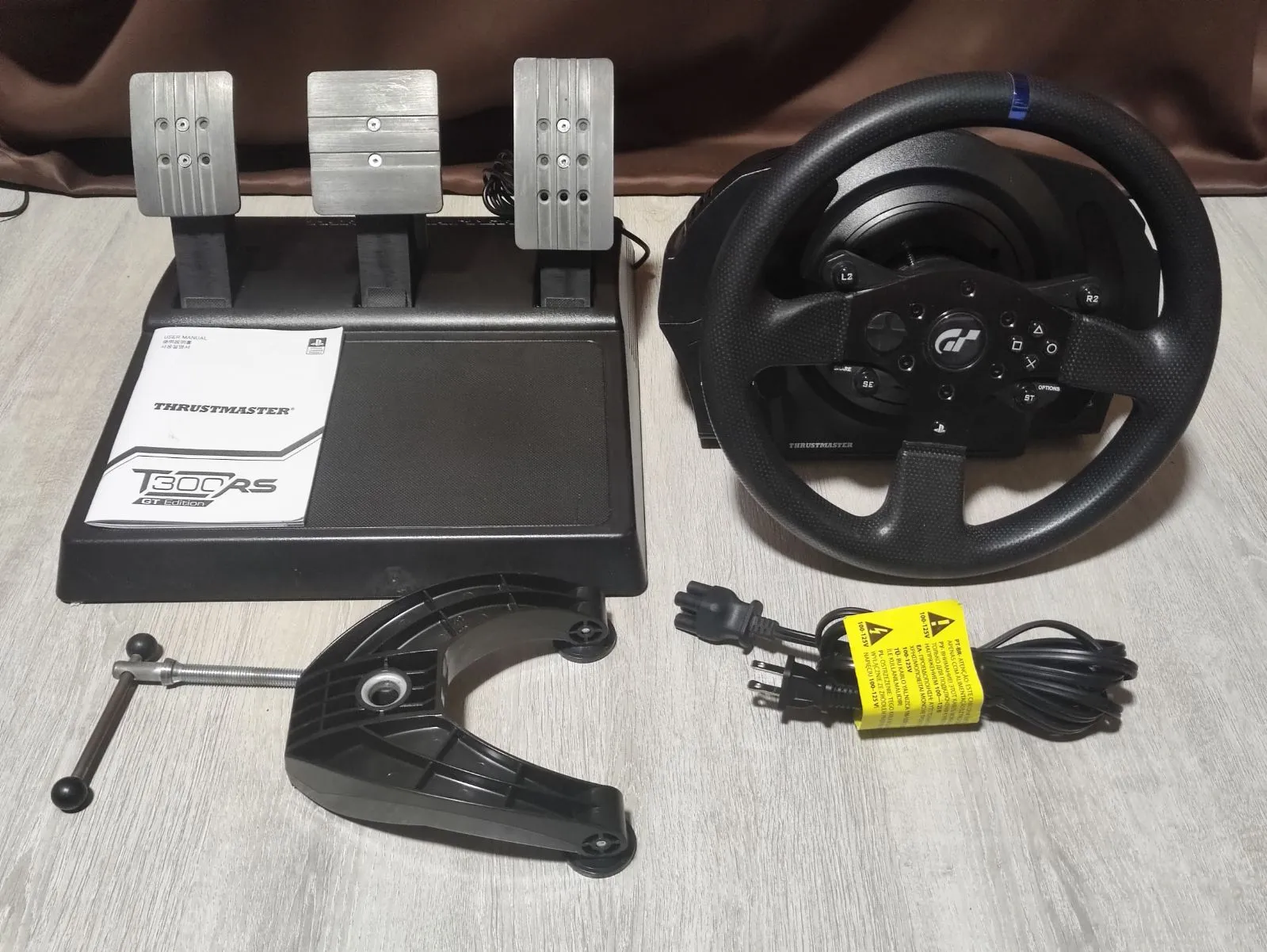 THRUSTMASTER T300RS GT Edition 【中古品】 ハンコン | Shop at THRUSTMASTER T300RS GT Edition 【中古品】 ハンコン | Shop at
