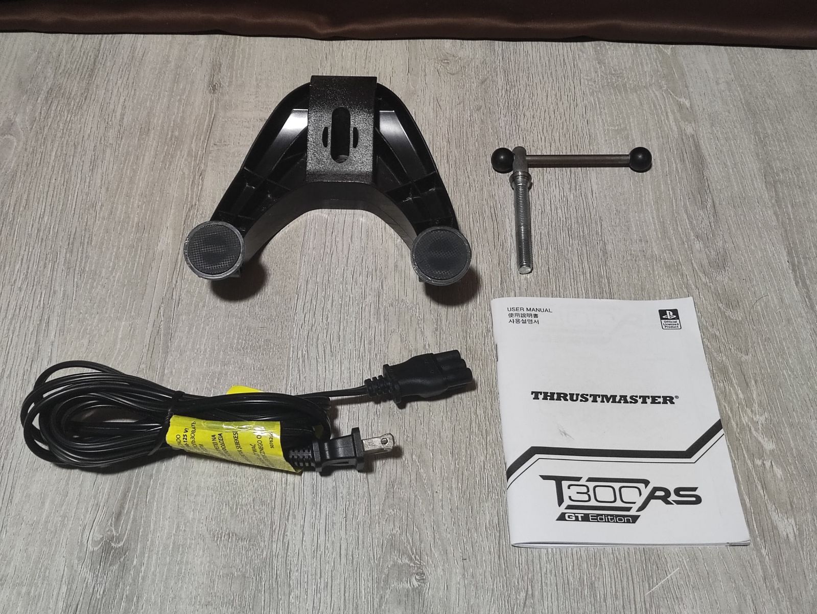 THRUSTMASTER T300RS GT Edition 【中古品】 ハンコン | Shop at