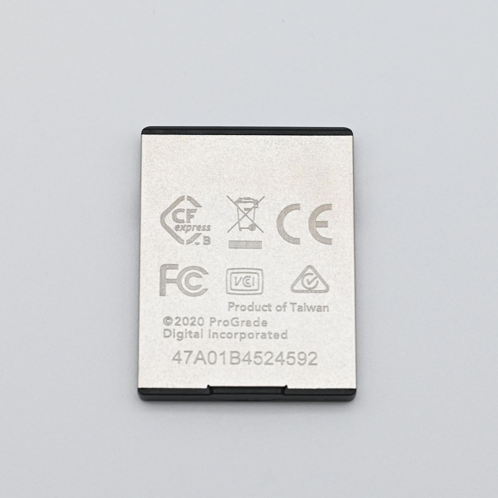 ProGrade Digital COBALT CFexpressカード TypeB 325GB - メルカリ