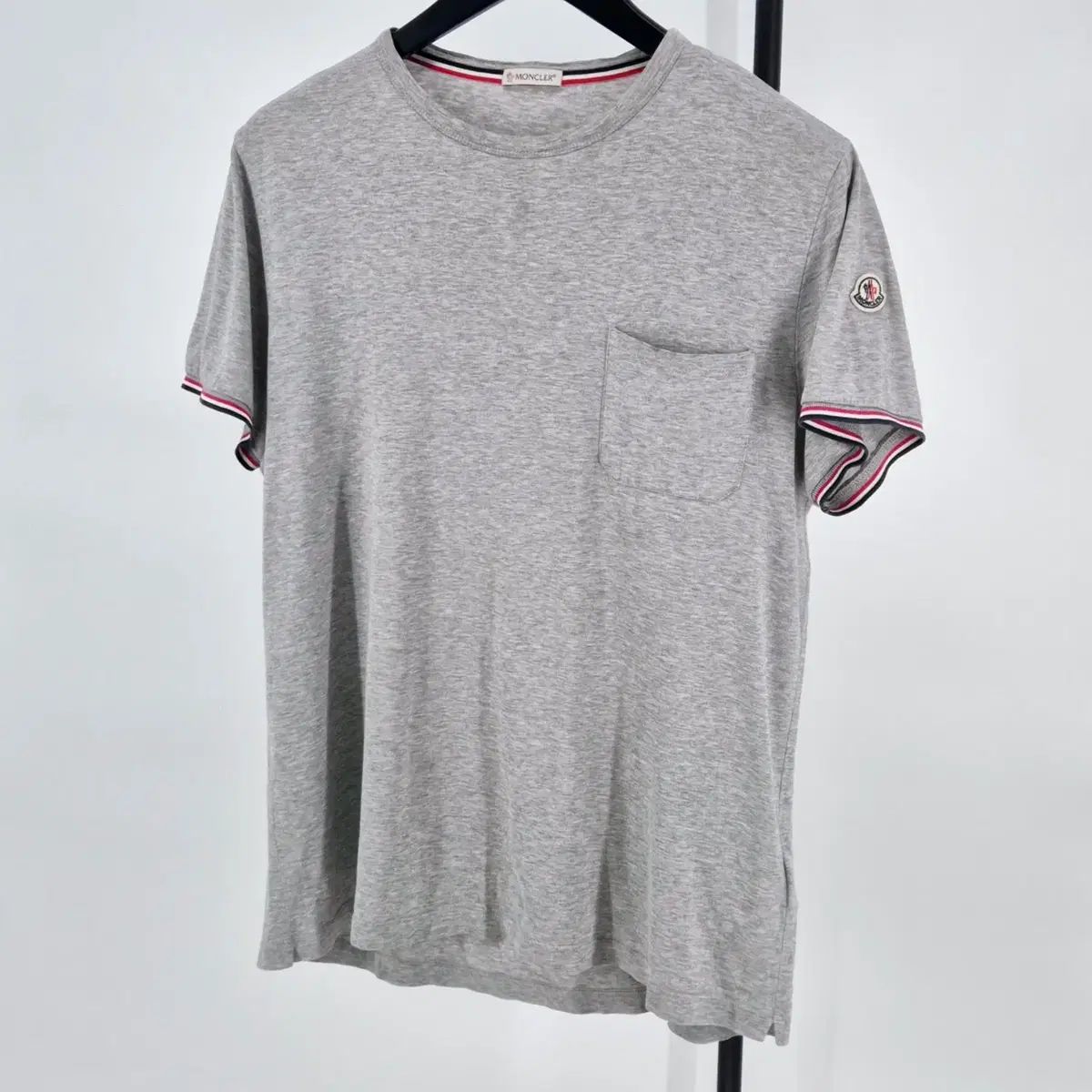 L サイズ MONCLER(モンクレール) ポケット 半袖 Tシャツ グレー - メルカリ