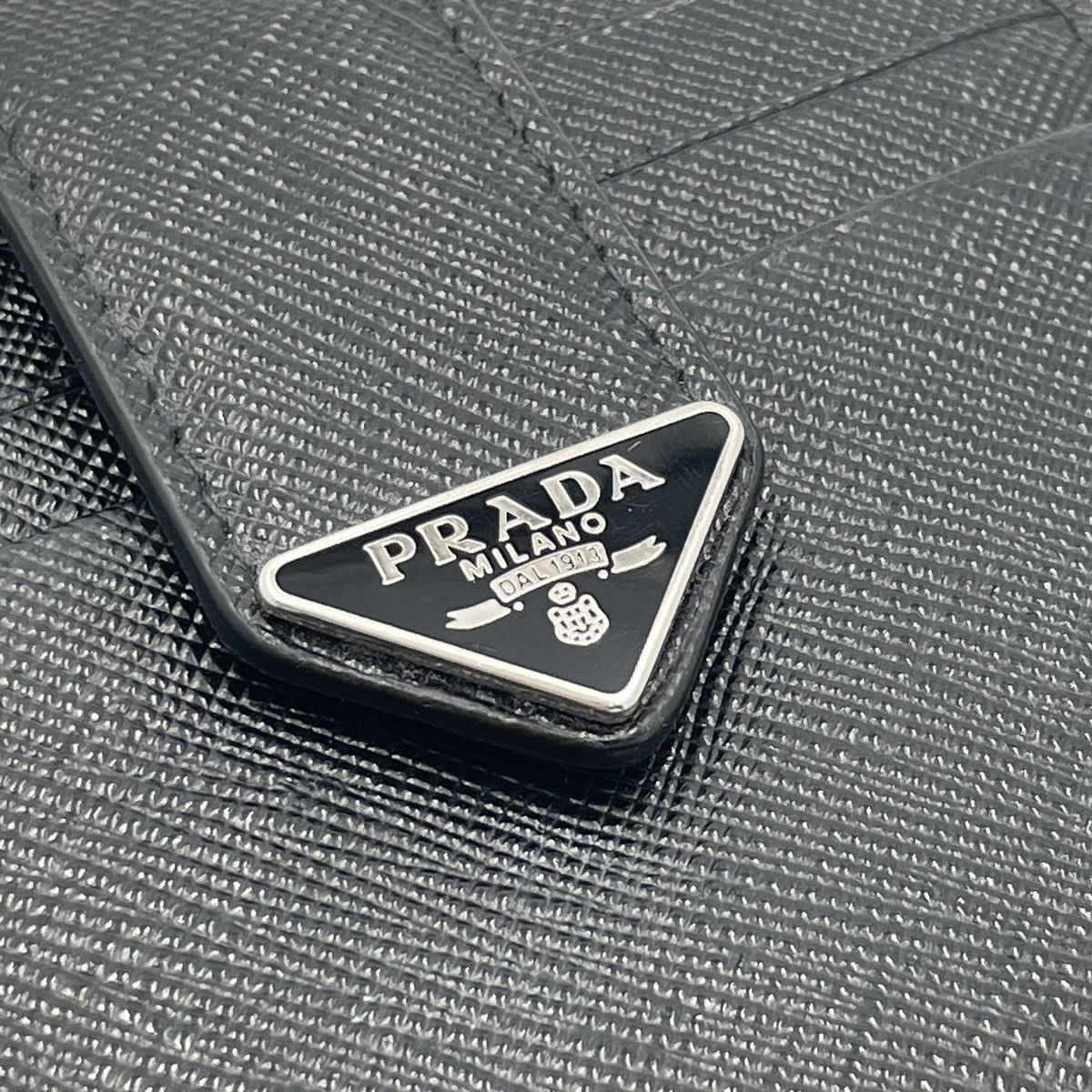 中古】 PRADA プラダ サフィアーノタブ カードケース