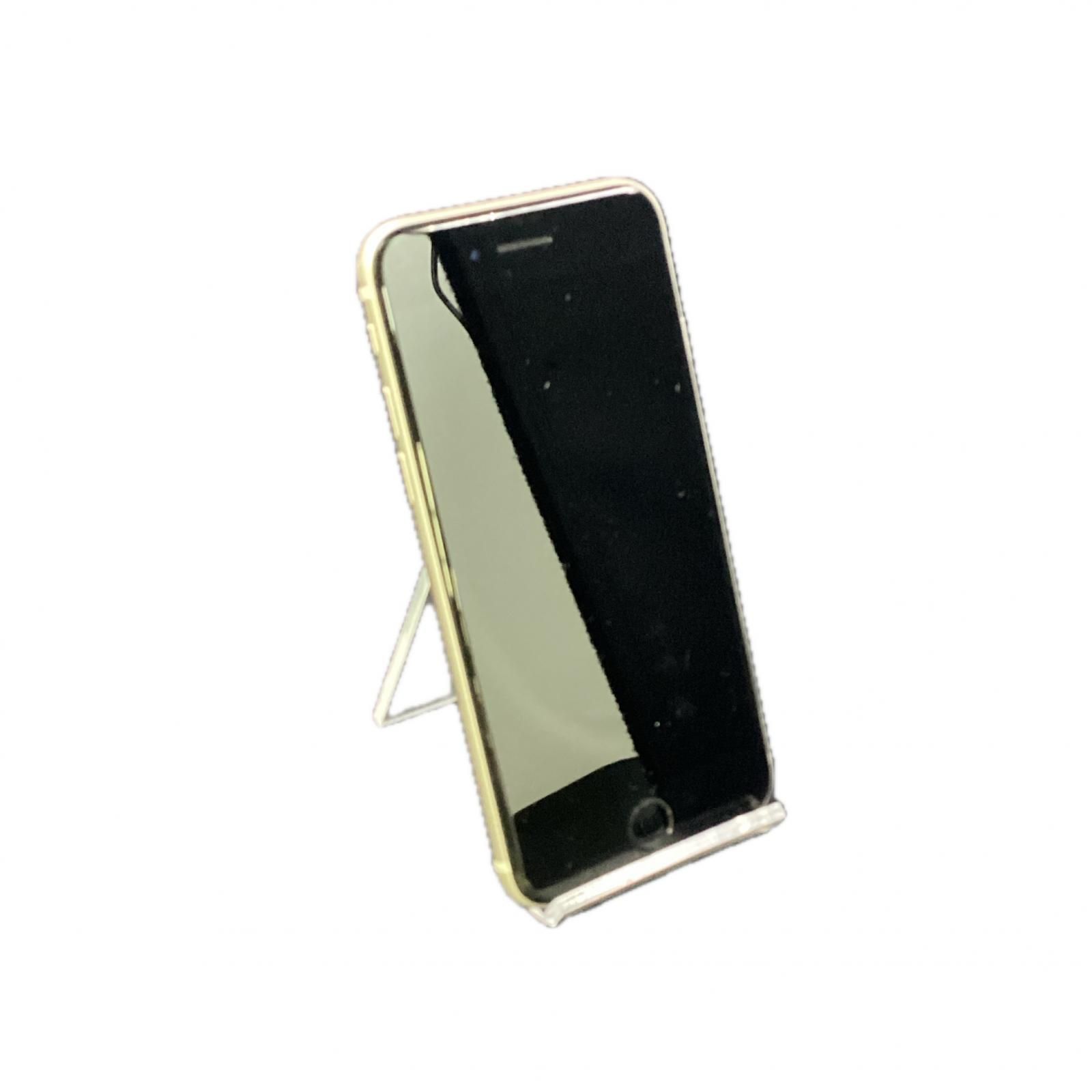 iPhone SE3 64GB スターライト docomo SIMフリー - メルカリ