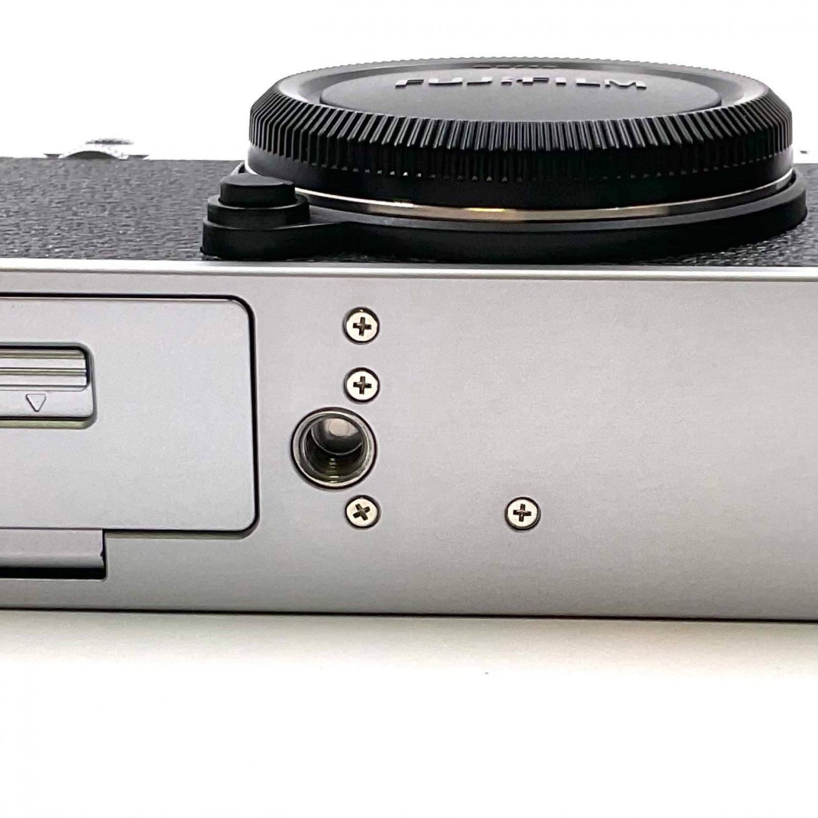 全額返金保証】【最速発送】FUJIFILM デジタル一眼 X-E4 ボディ