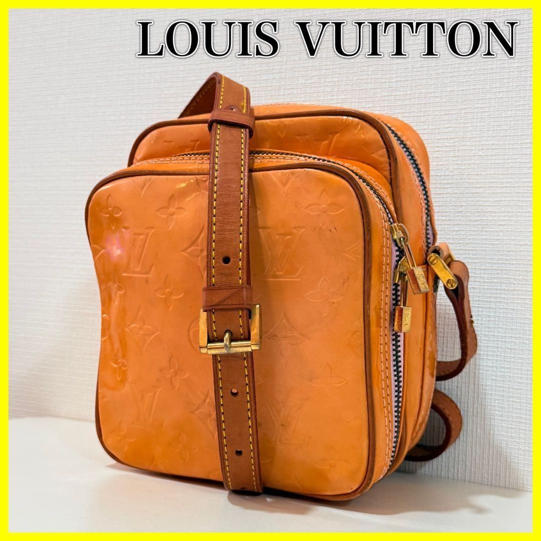 OneMall provides Mercari products: LOUIS VUITTON ルイヴィトン