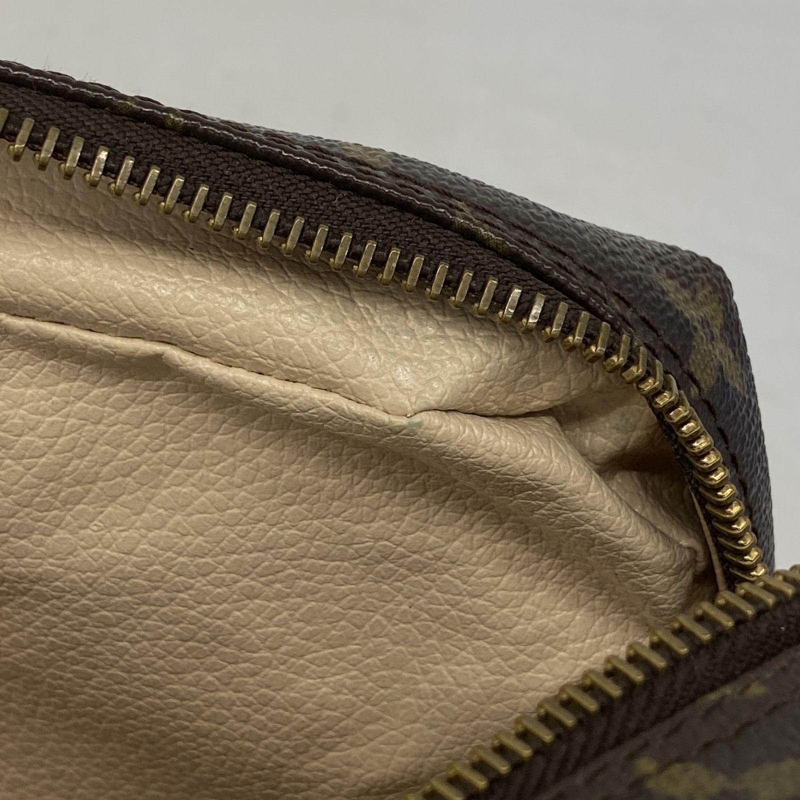 Buy from Japan Easily