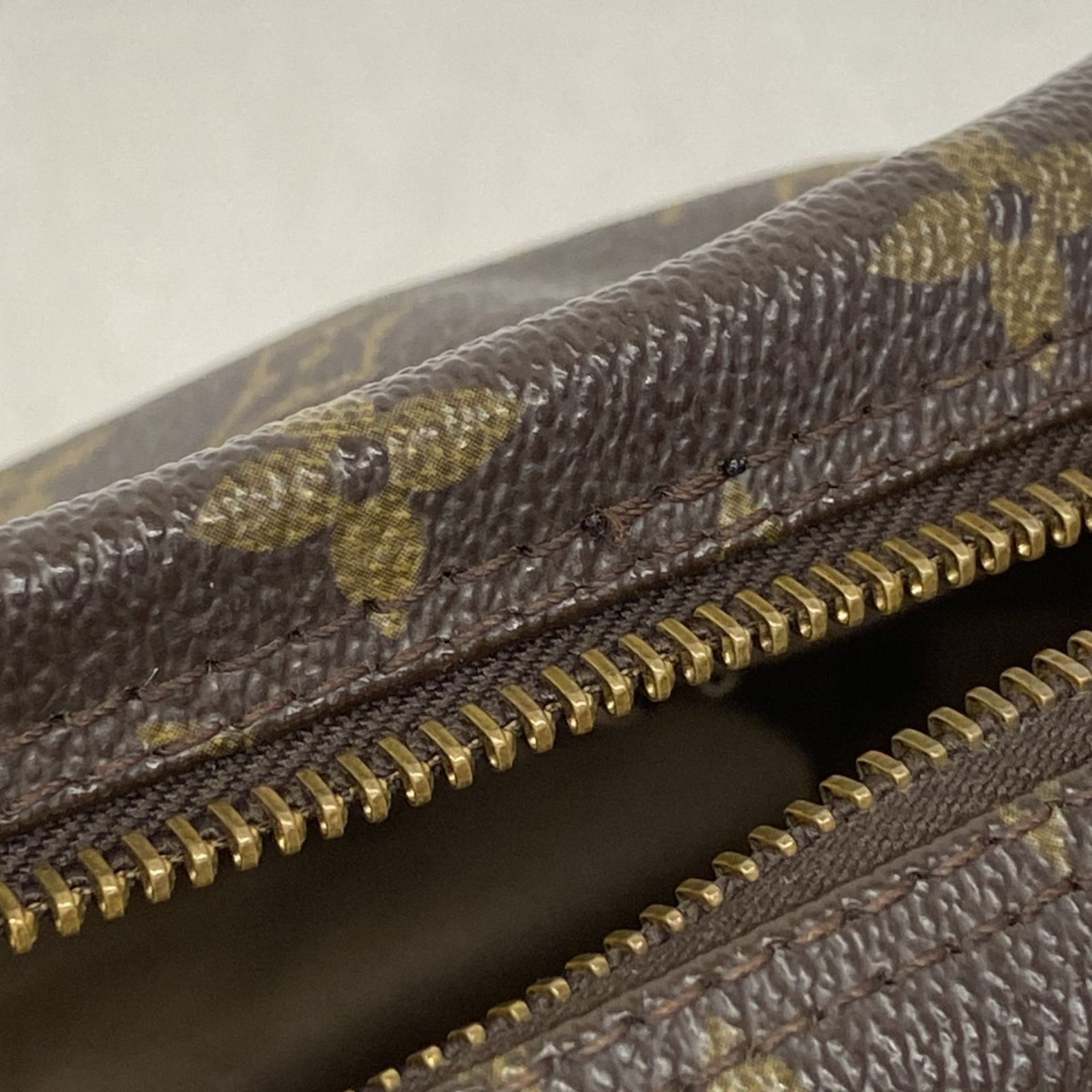 Buy from Japan Easily