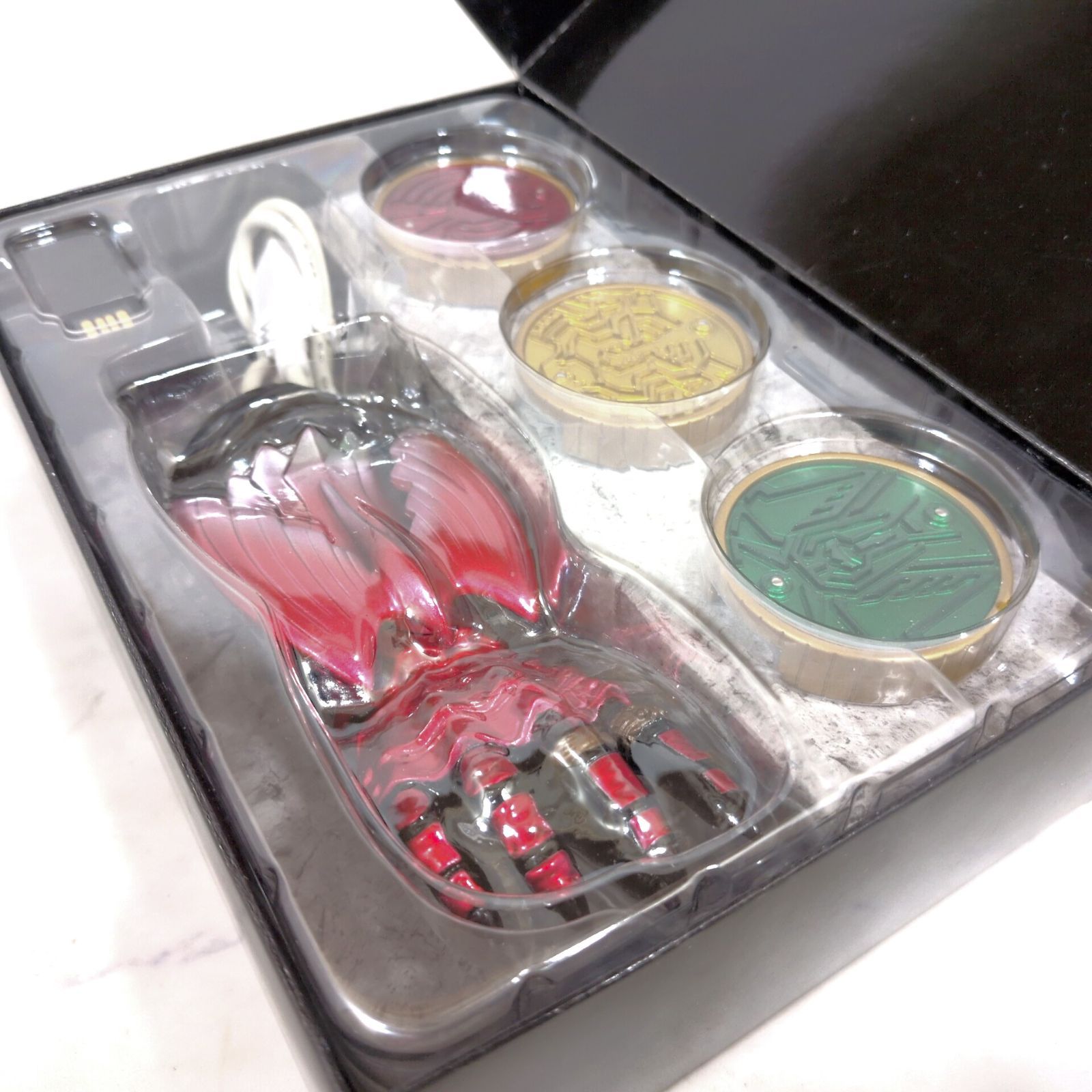 仮面ライダーオーズ オーメダルUSB 4GB 未使用 タジャドルコンボ付