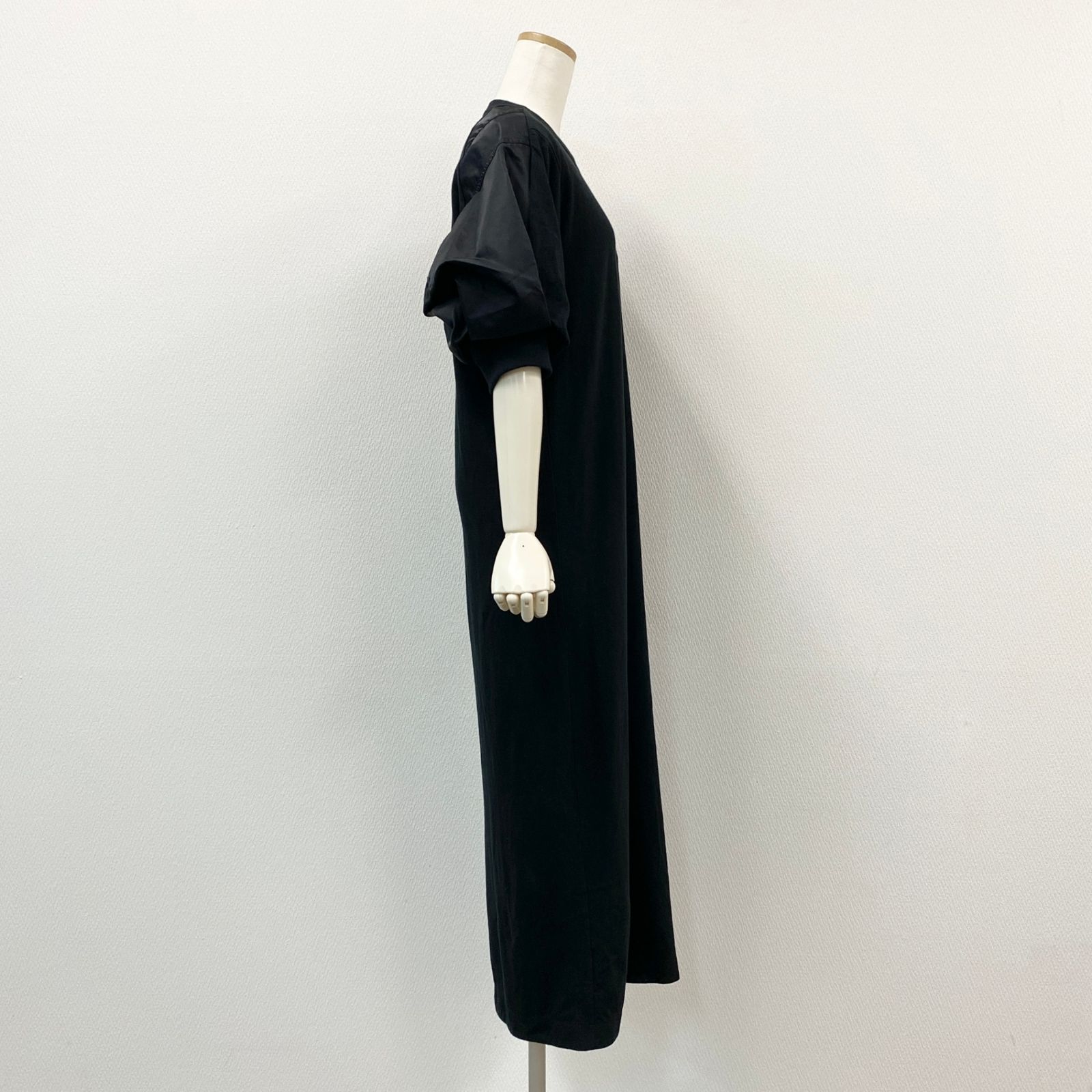16h9《美品》sacai サカイ ナイロンツイル ジャージワンピース ロング 