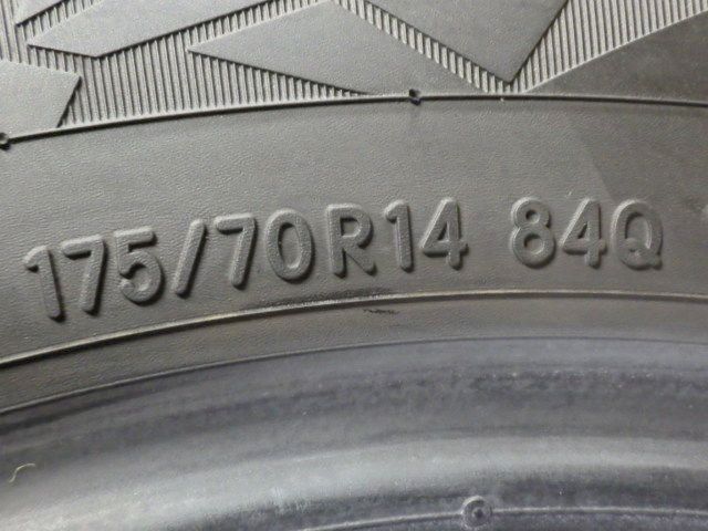SR879】送料無料○2024年製造 約8部山○TOYO OBSERVE GIZ2○175/70R14