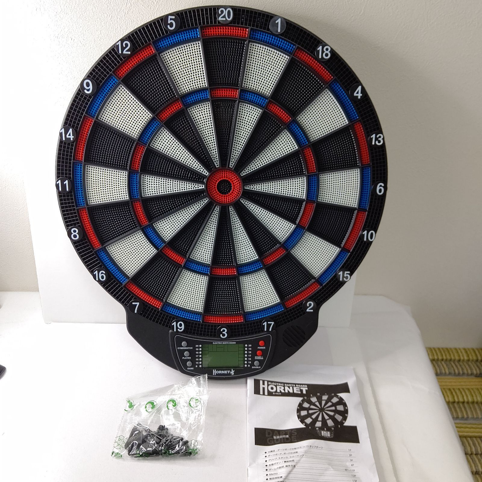 極美品 ホーネット エレクトリック ダーツボード 対戦可 練習 家庭用 