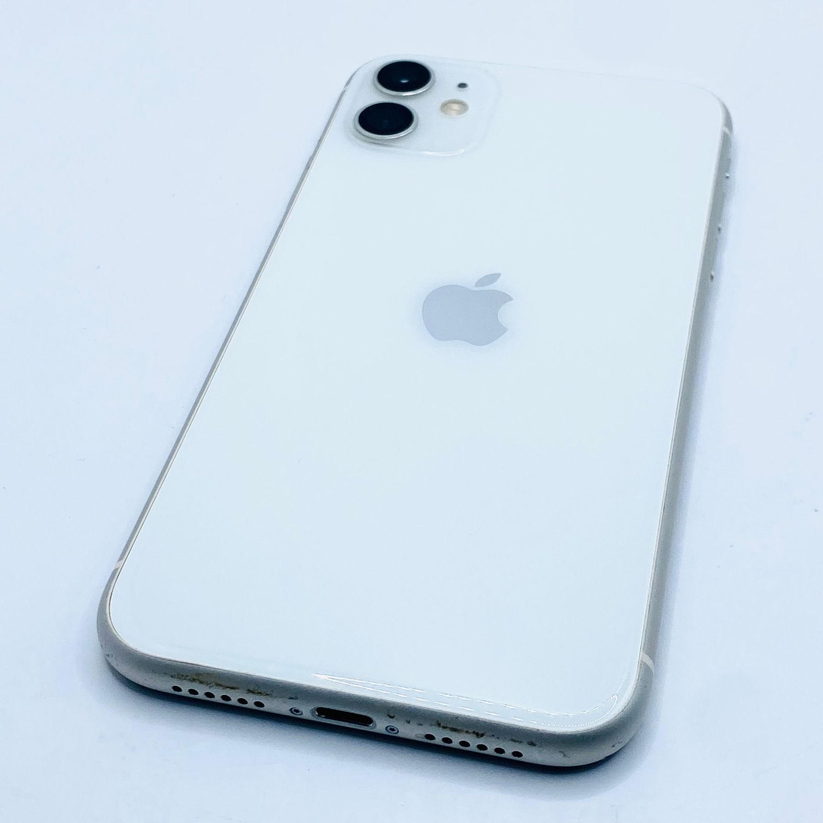iPhone11 128GB ホワイト SIMフリー 中古 - メルカリ