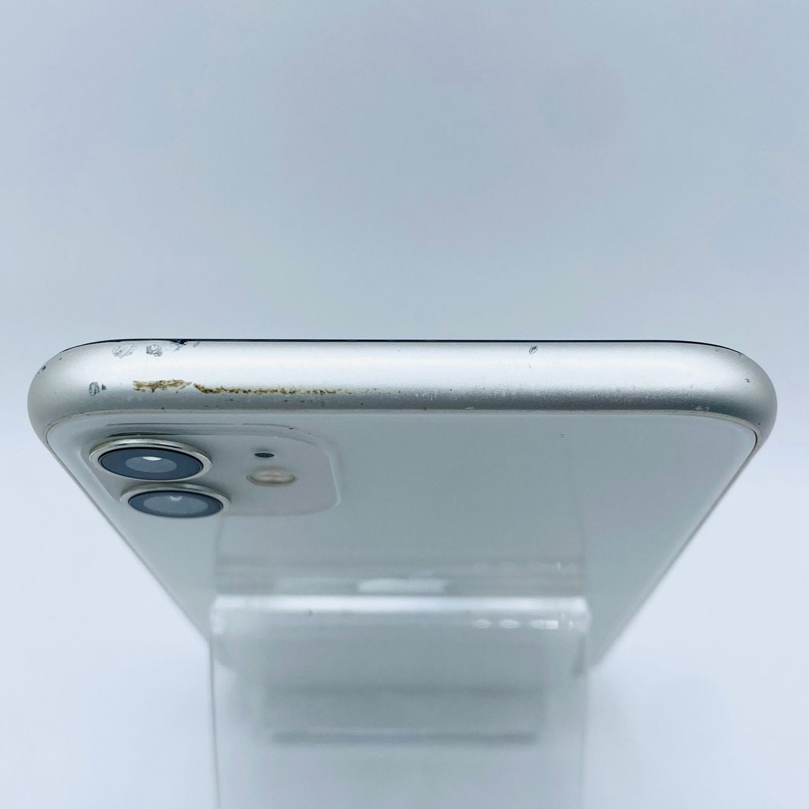 iPhone11 128GB ホワイト SIMフリー 中古 - メルカリ