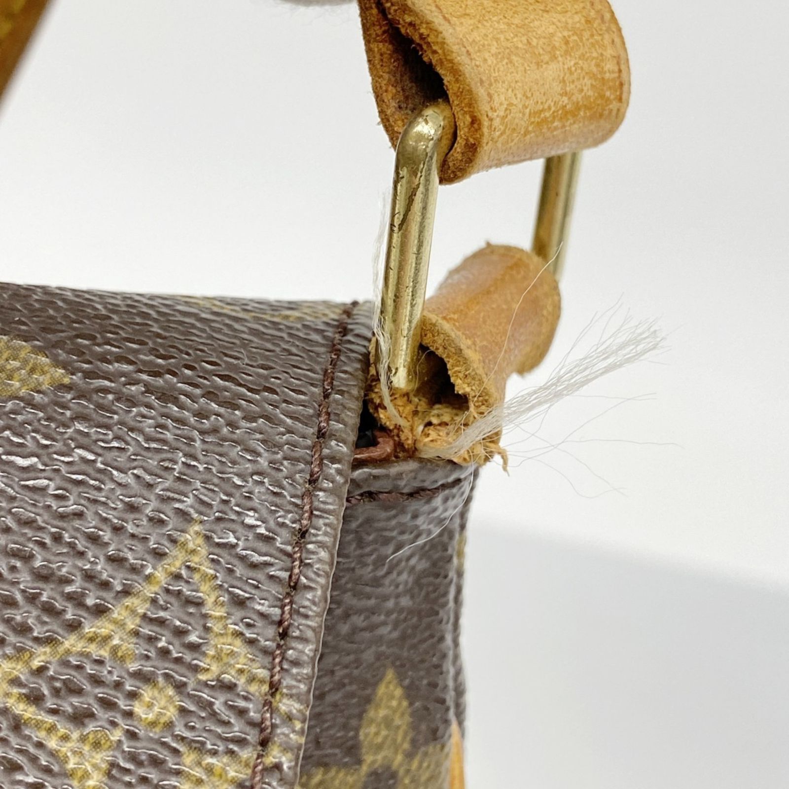 ルイ・ヴィトン(Louis Vuitton) ルイ・ヴィトン ショルダーバッグ 