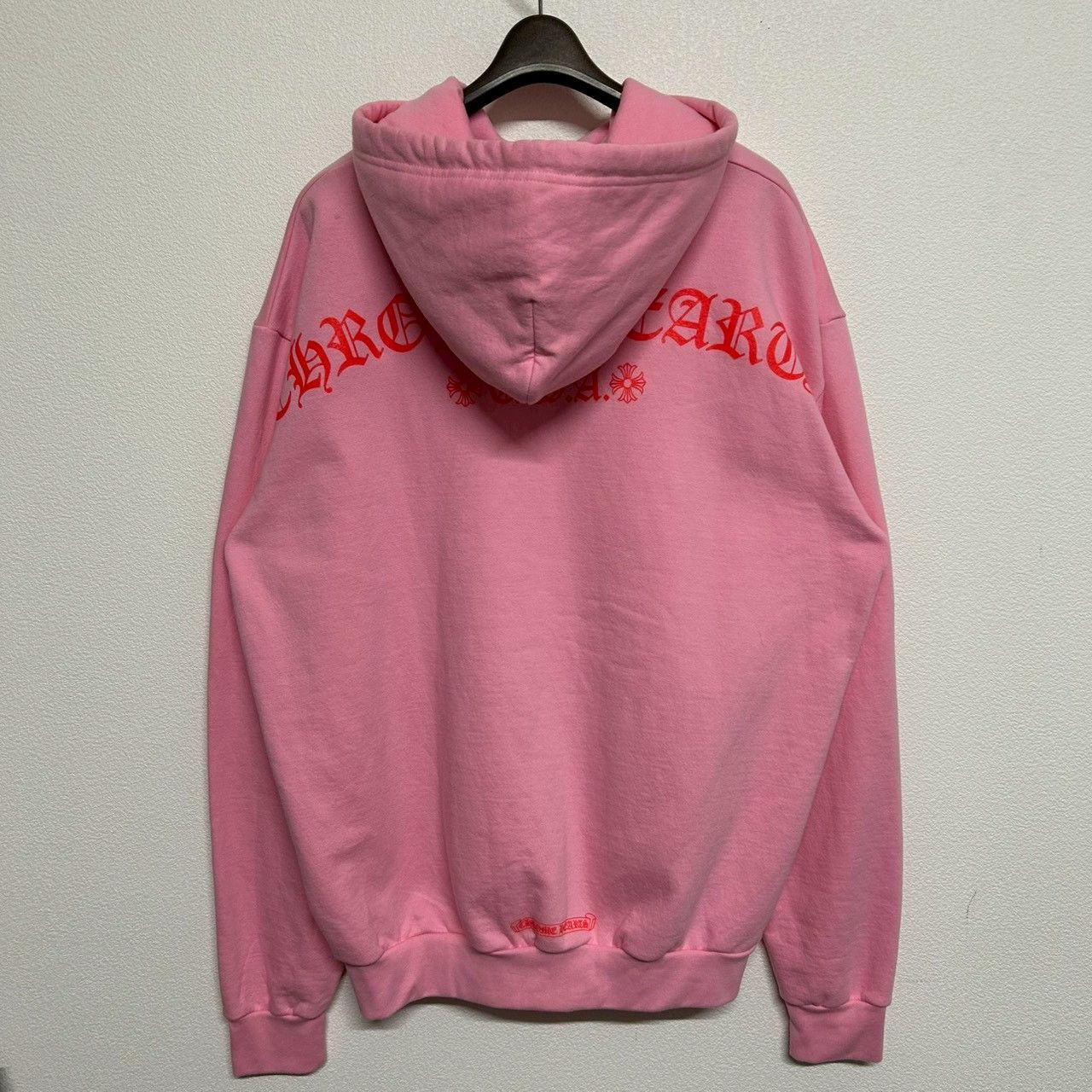 CHROME HEARTS クロムハーツ アーチロゴ ピンク フーディー パーカー 