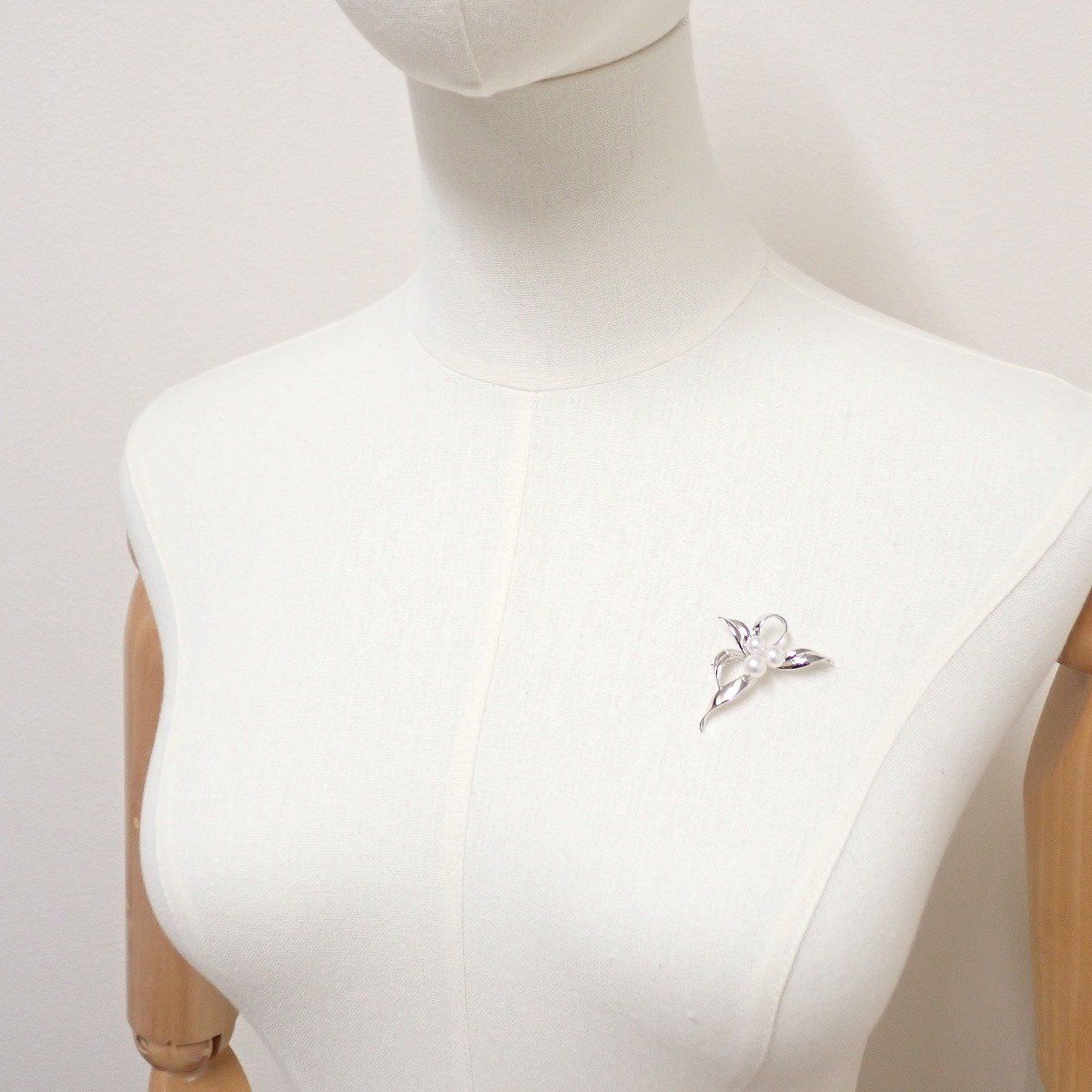 美品】MIKIMOTO ミキモト フラワー リーフモチーフ ブローチ シルバー
