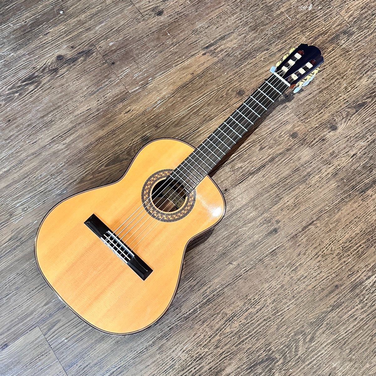Yukinobu Chai No.15 Alto Classical Guitar クラシックギター 茶位